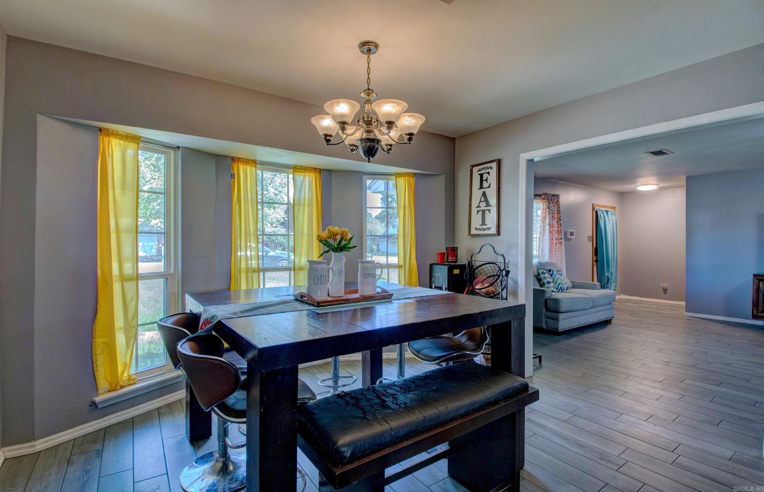 FOXWOOD J - Residential