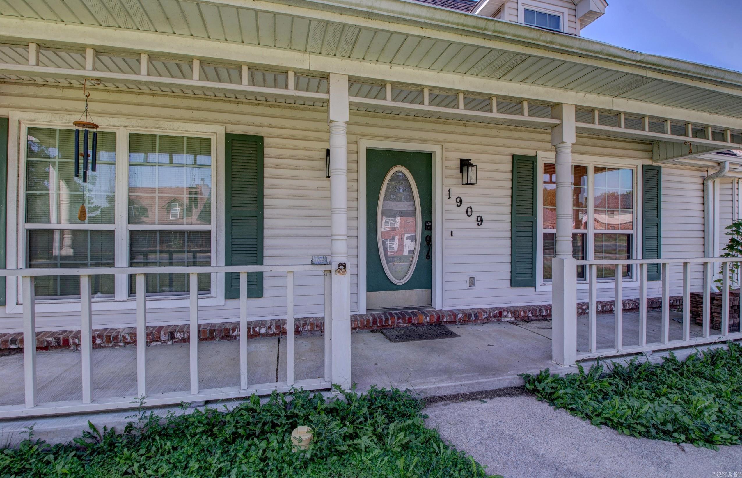 FOXWOOD J - Residential