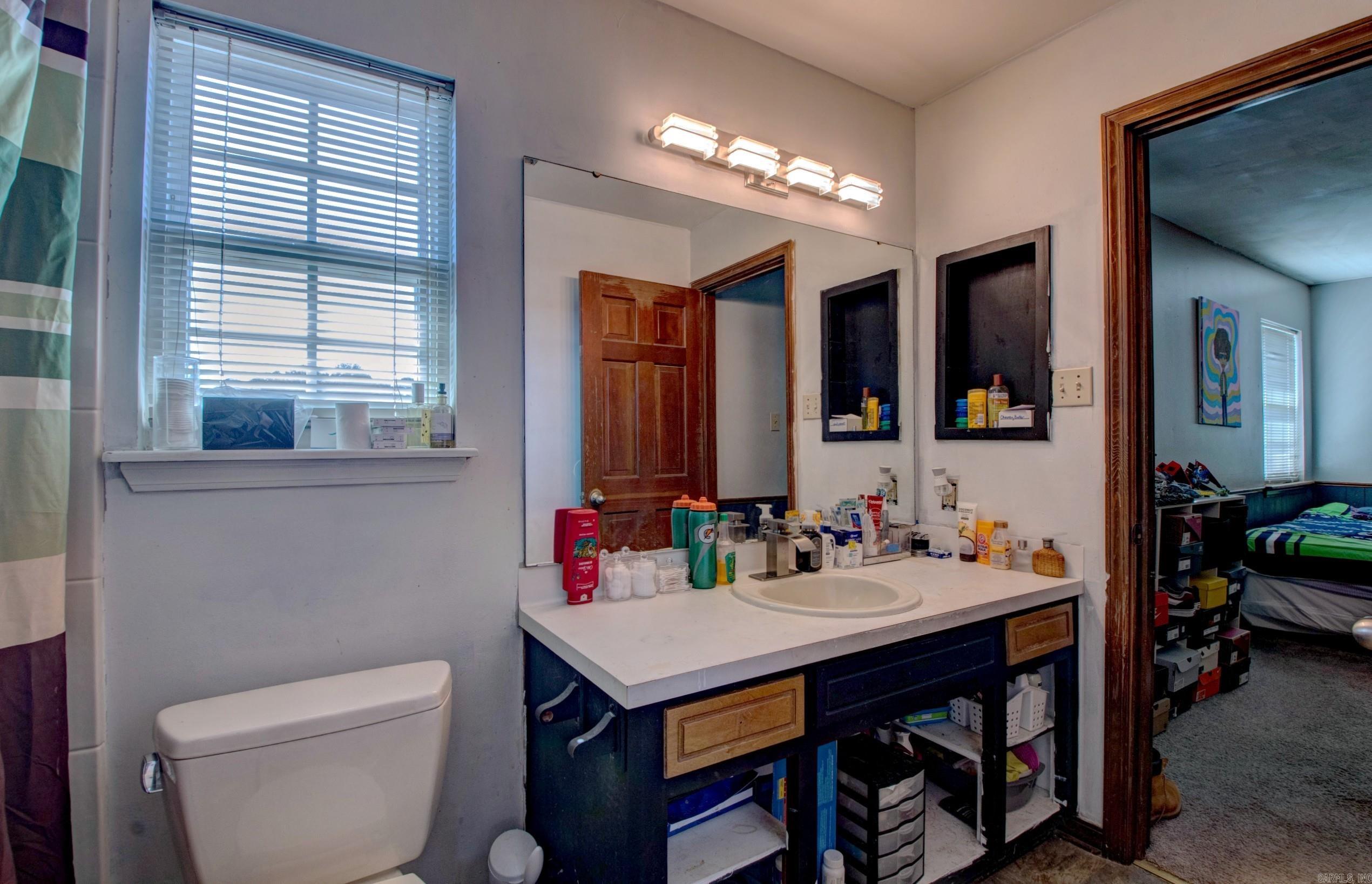 FOXWOOD J - Residential