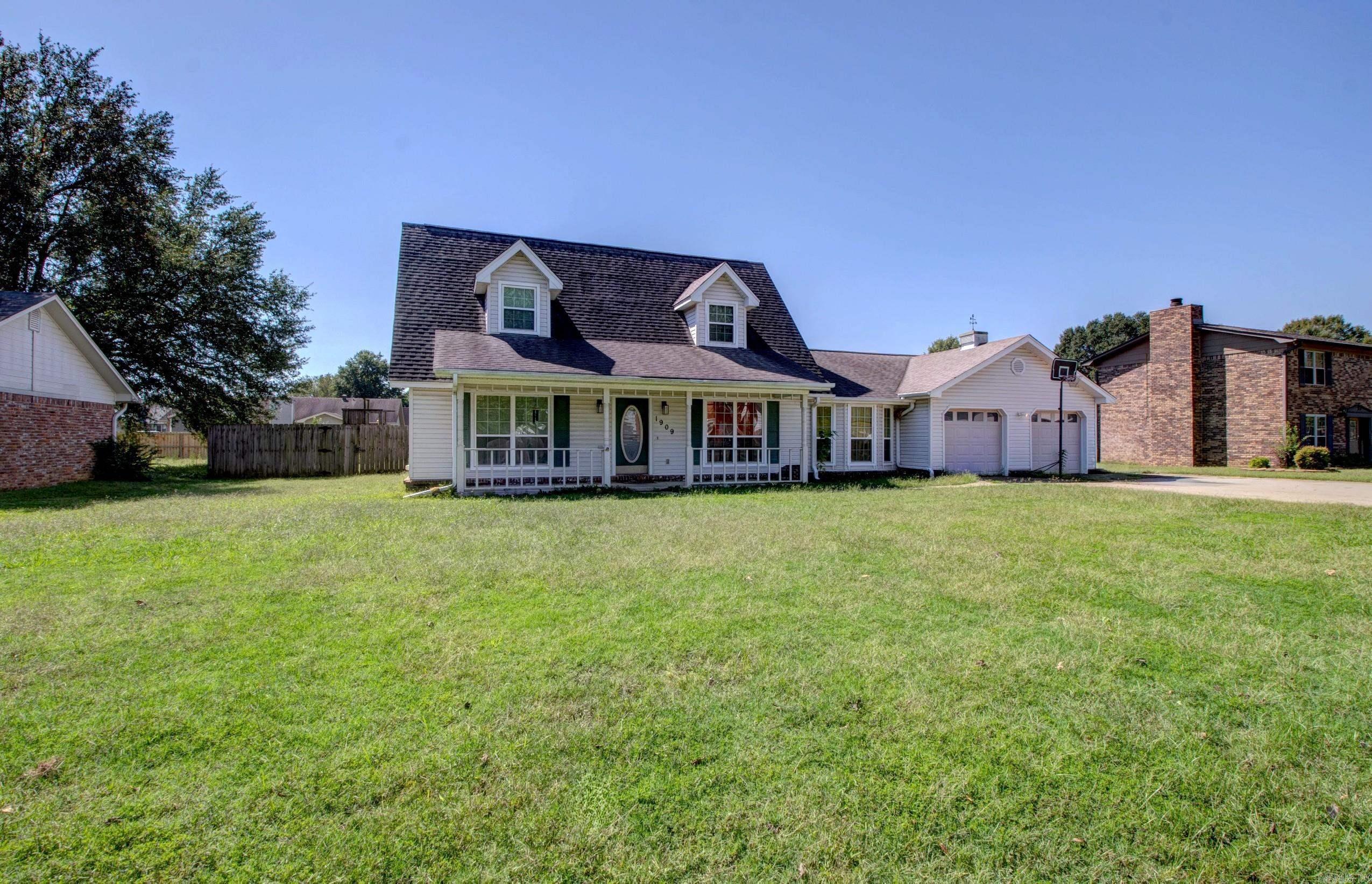 FOXWOOD J - Residential