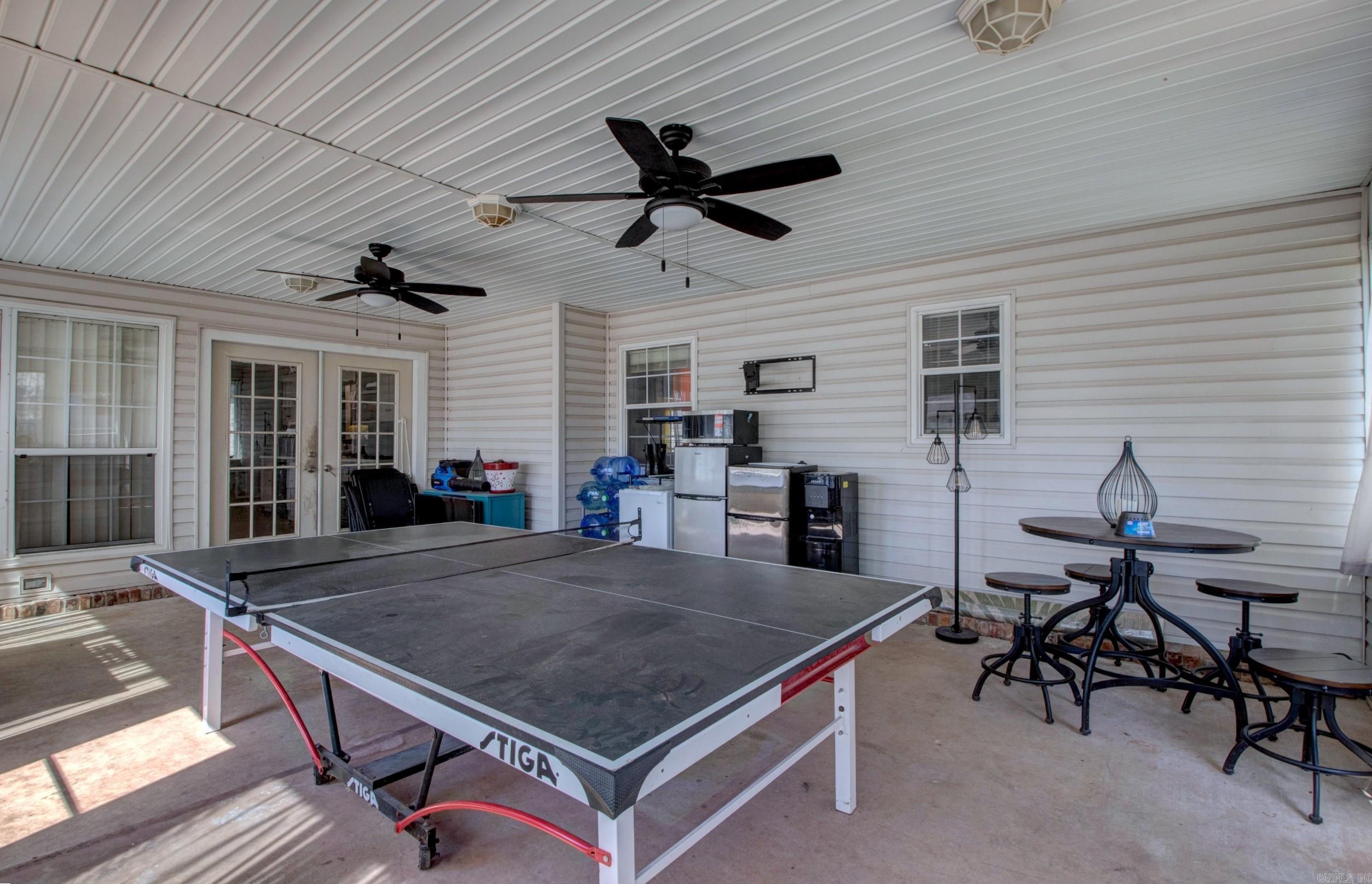 FOXWOOD J - Residential