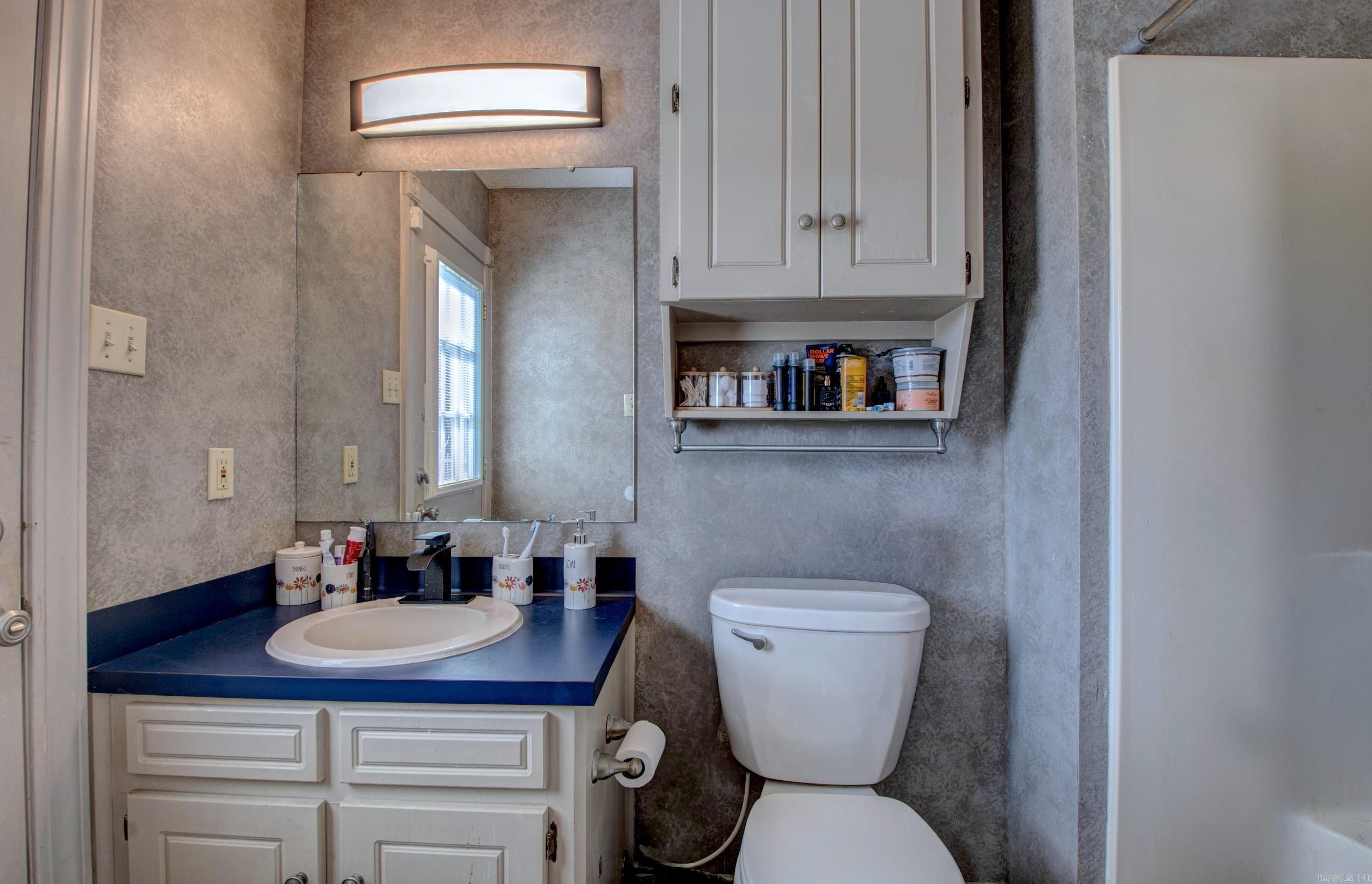 FOXWOOD J - Residential