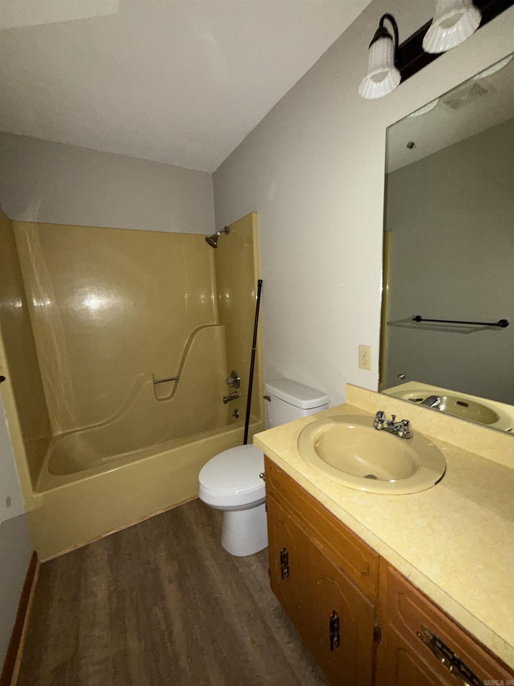 Metes & Bounds - Residential Income