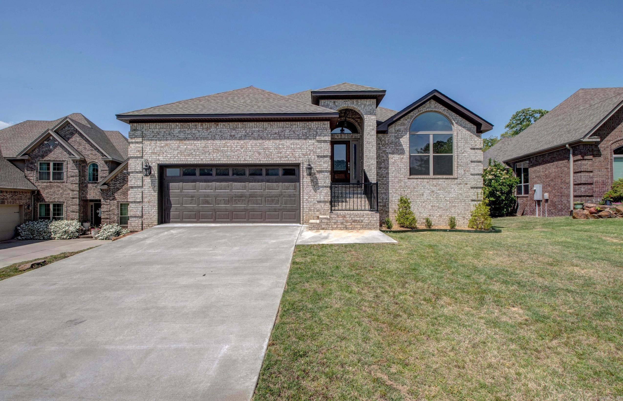 Beautiful ALL BRICK NEW CONSTRUCTION, 2 story home. Million Dollar Views of Pinnacle Mountain, Upstairs is a formal dining room, open to large living area w/gas log fireplace, gourmet chef's kitchen w/quartz countertops, stainless steel appliances, gas range, island/breakfast bar, and large walk in pantry. Separate Breakfast area. Guest Bedroom (or office) & full bath. Gorgeous Primary Suite has large windows w/view & Spa bath, Quartz countertops & double sink vanities, soaking tub & custom tiled walk in shower, Dream Walk in closet! DOWNSTAIRS has 3 additional guest bedrooms and full bath OR 2 guest bedrooms and Bonus Room w/exterior door leading to patio. All the amenities anyone could ask for an open floor plan.