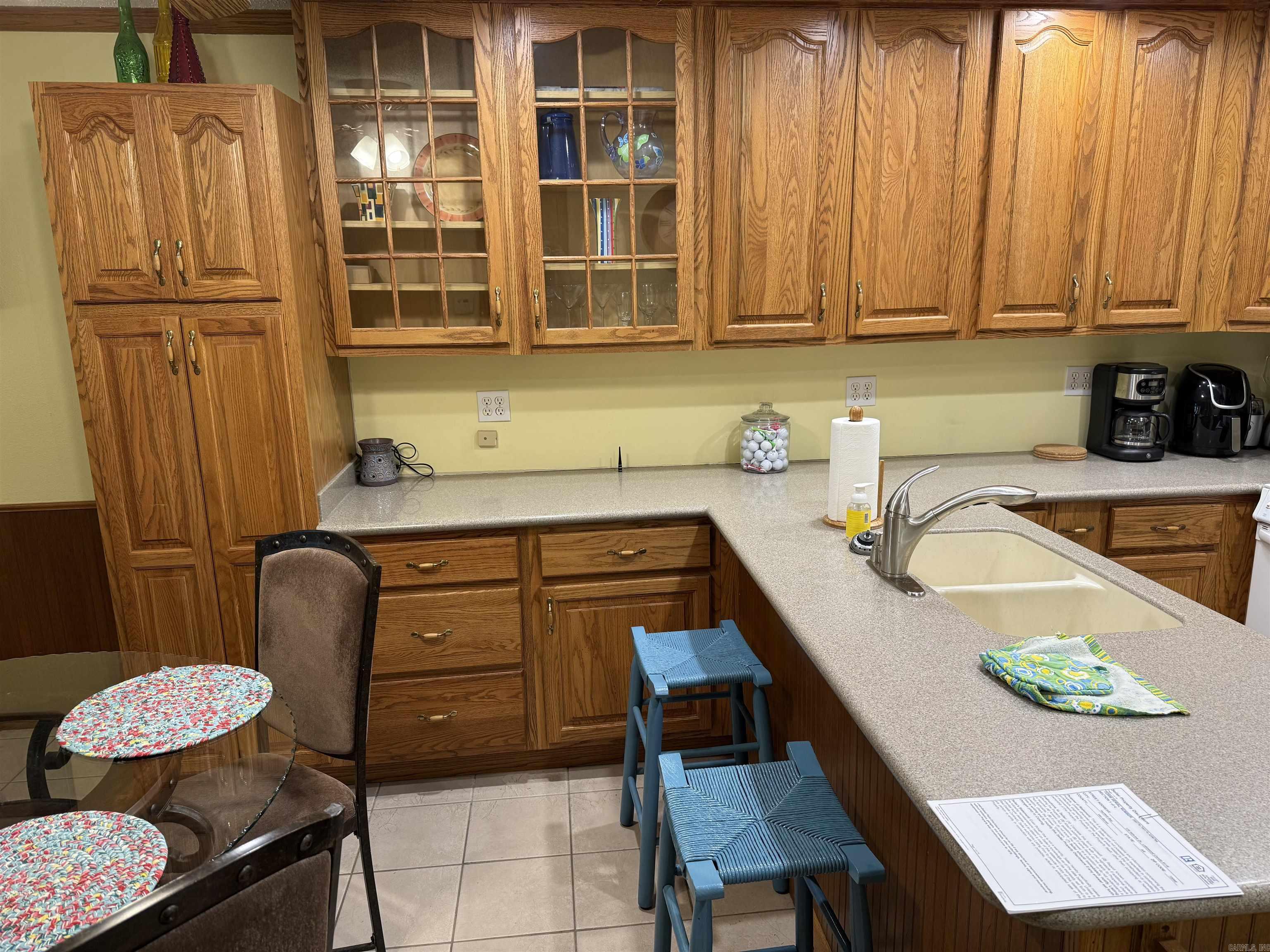 LAKEWOOD HILLS CONDO - Residential