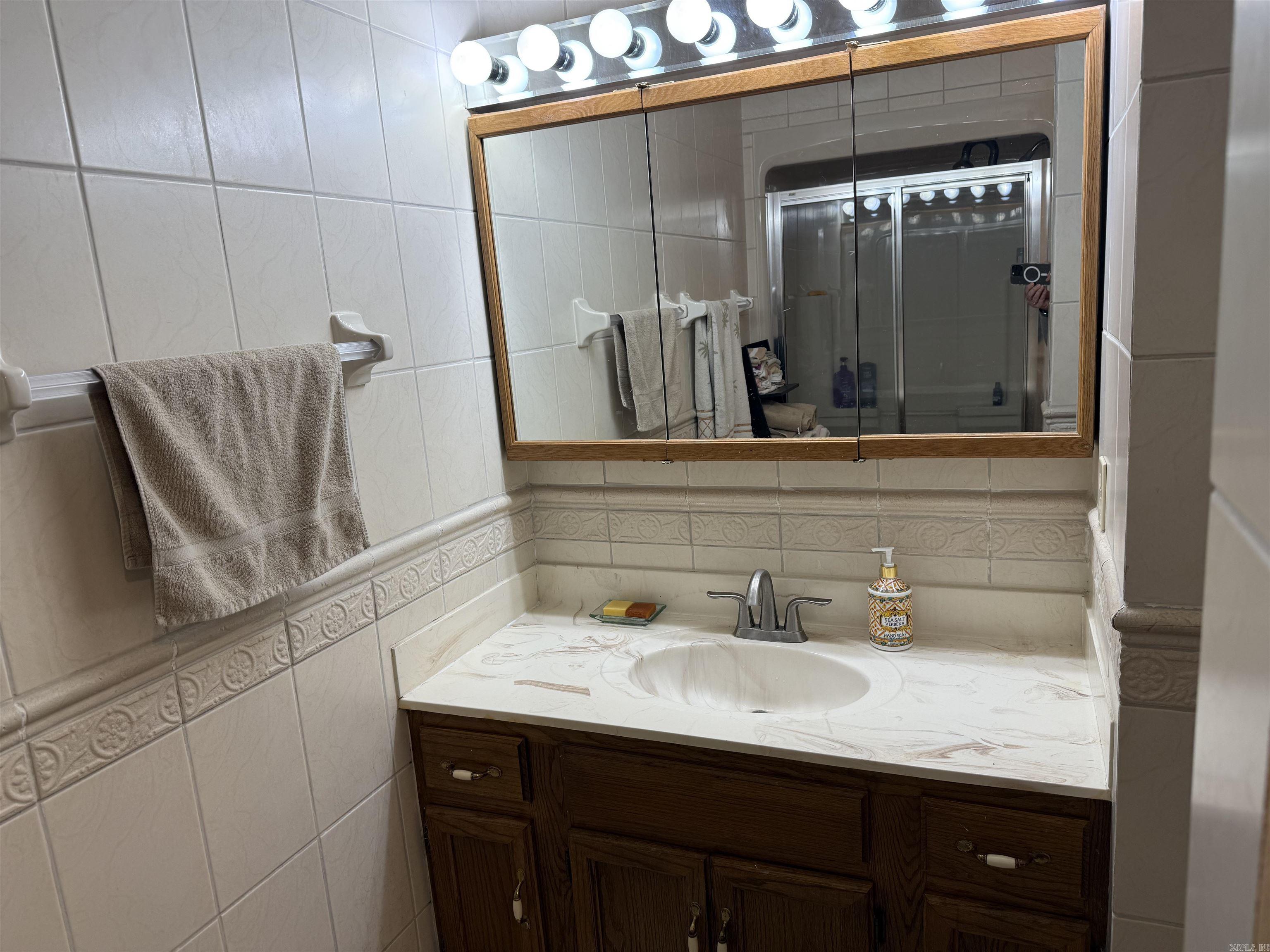 LAKEWOOD HILLS CONDO - Residential