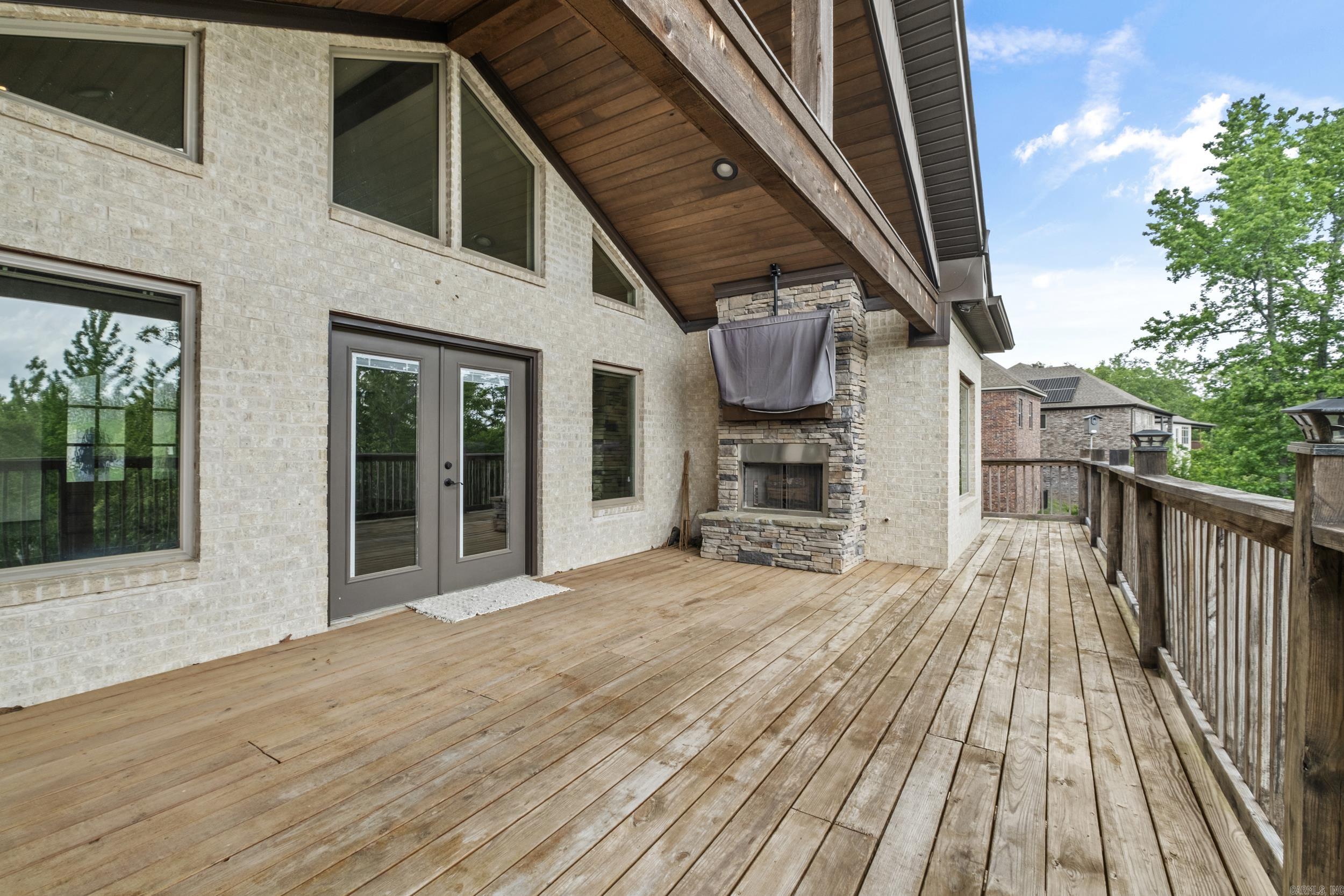 CREEKSIDE ADDN - Residential