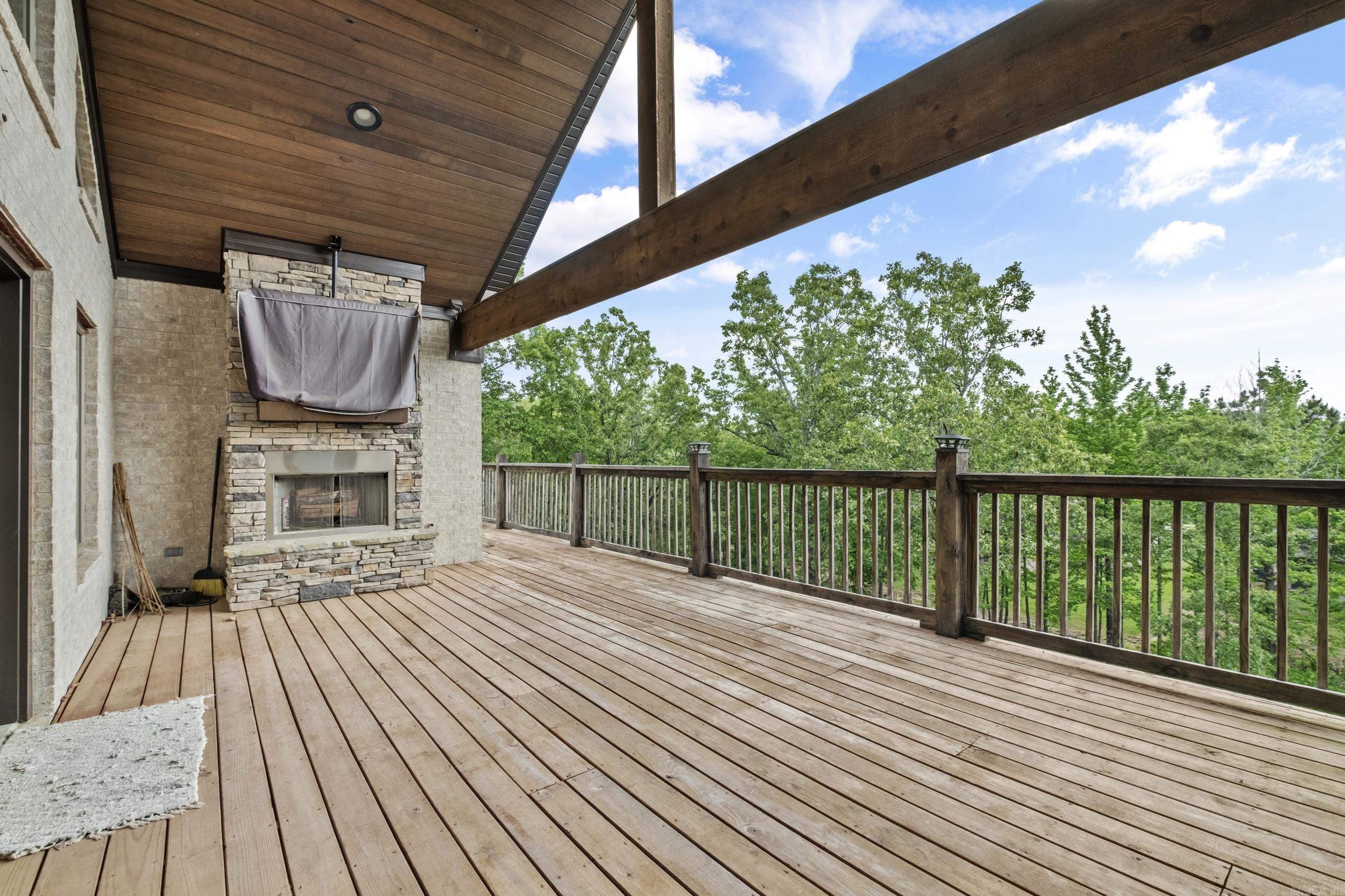 CREEKSIDE ADDN - Residential