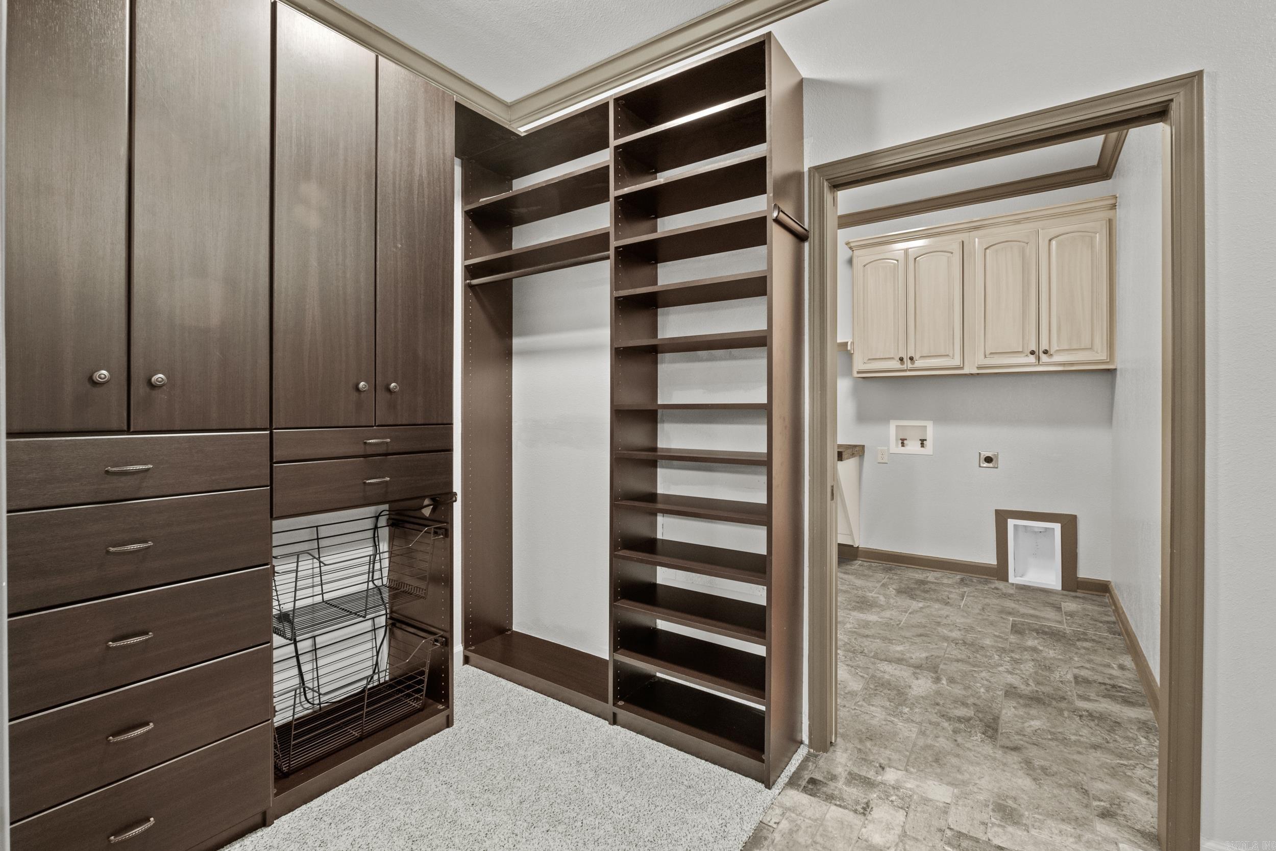 CREEKSIDE ADDN - Residential