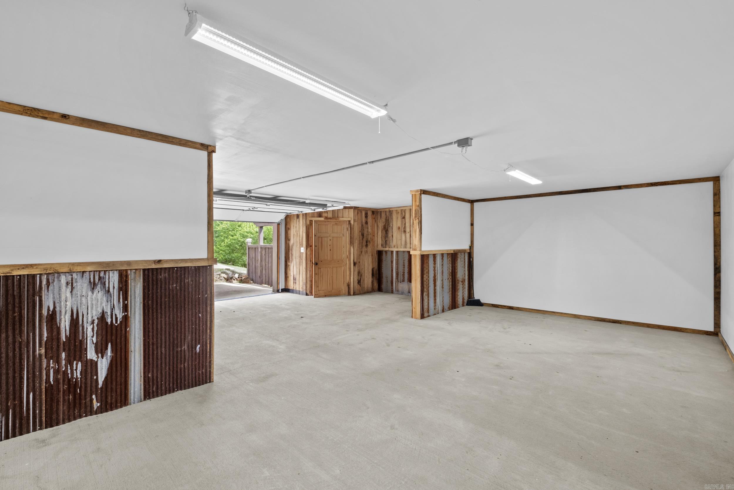 CREEKSIDE ADDN - Residential