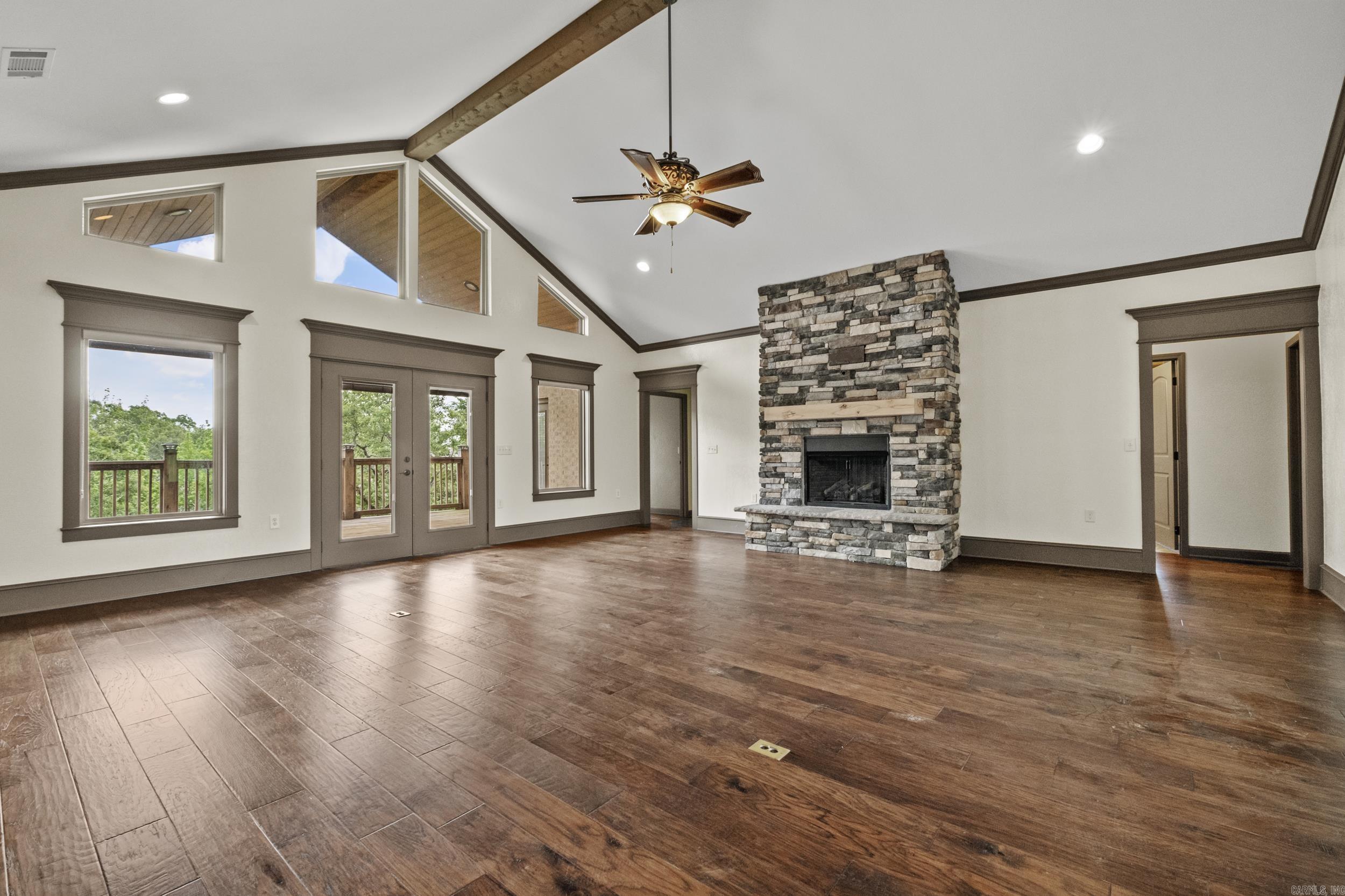 CREEKSIDE ADDN - Residential