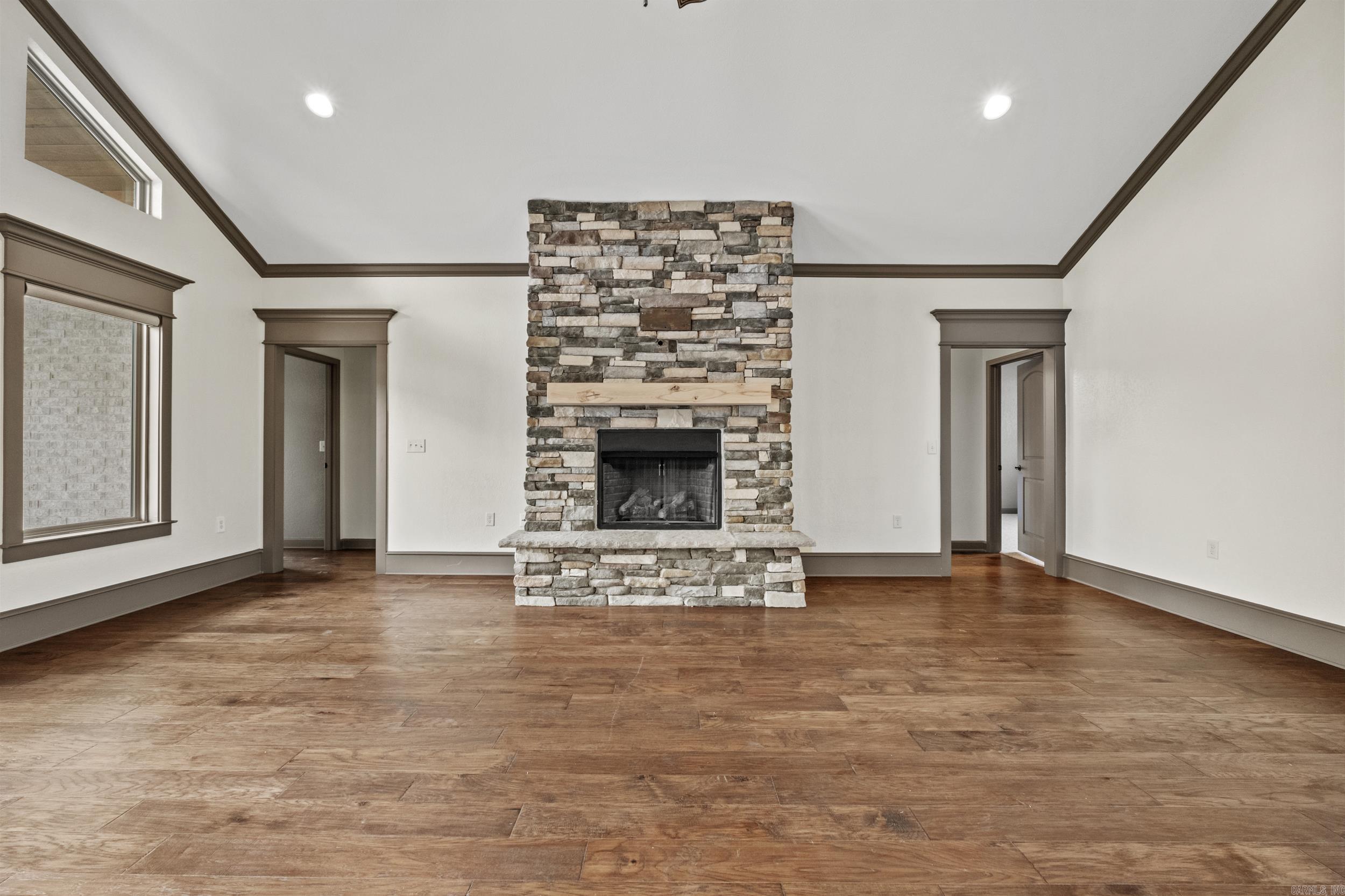 CREEKSIDE ADDN - Residential