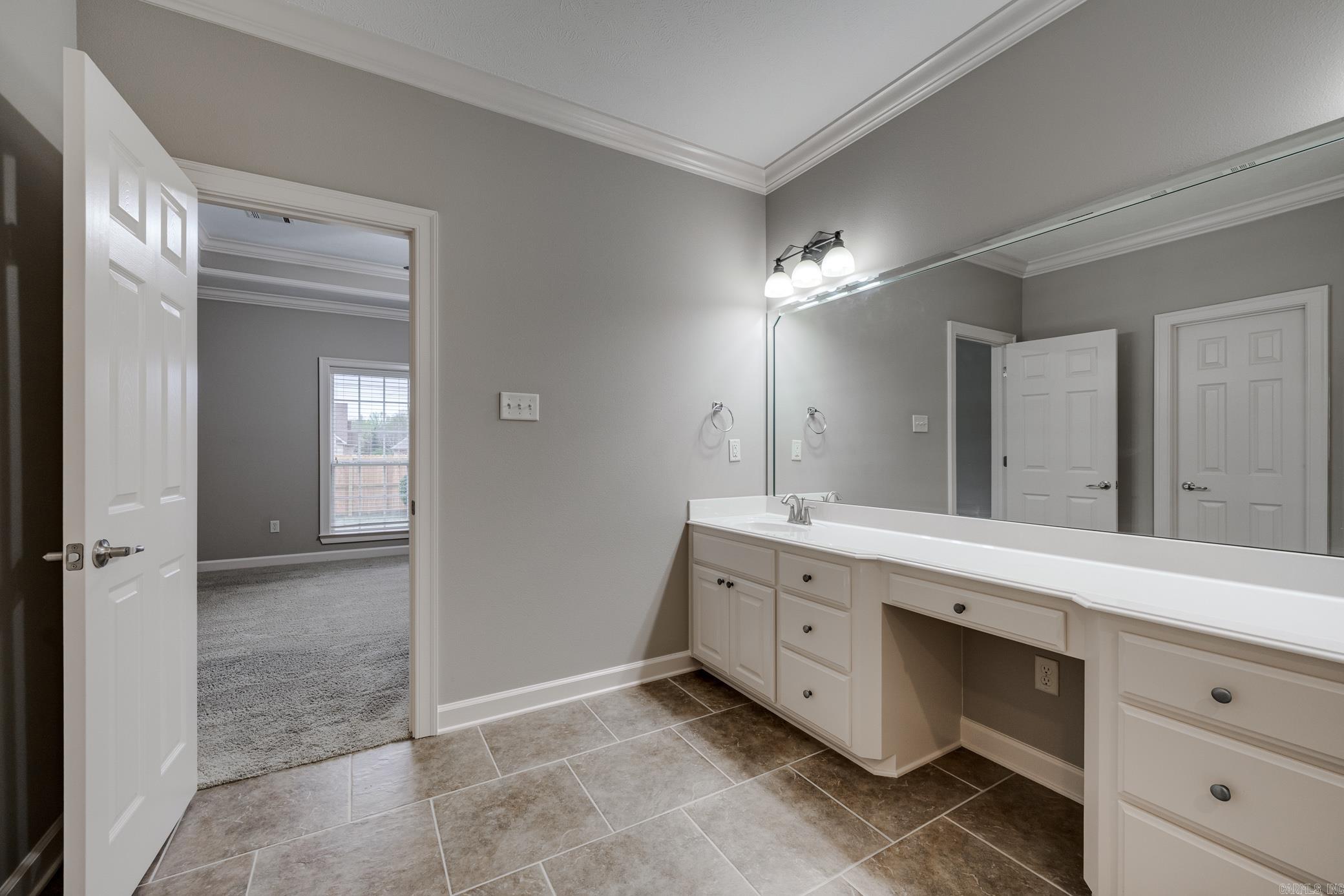 SOUTHWIND - Residential