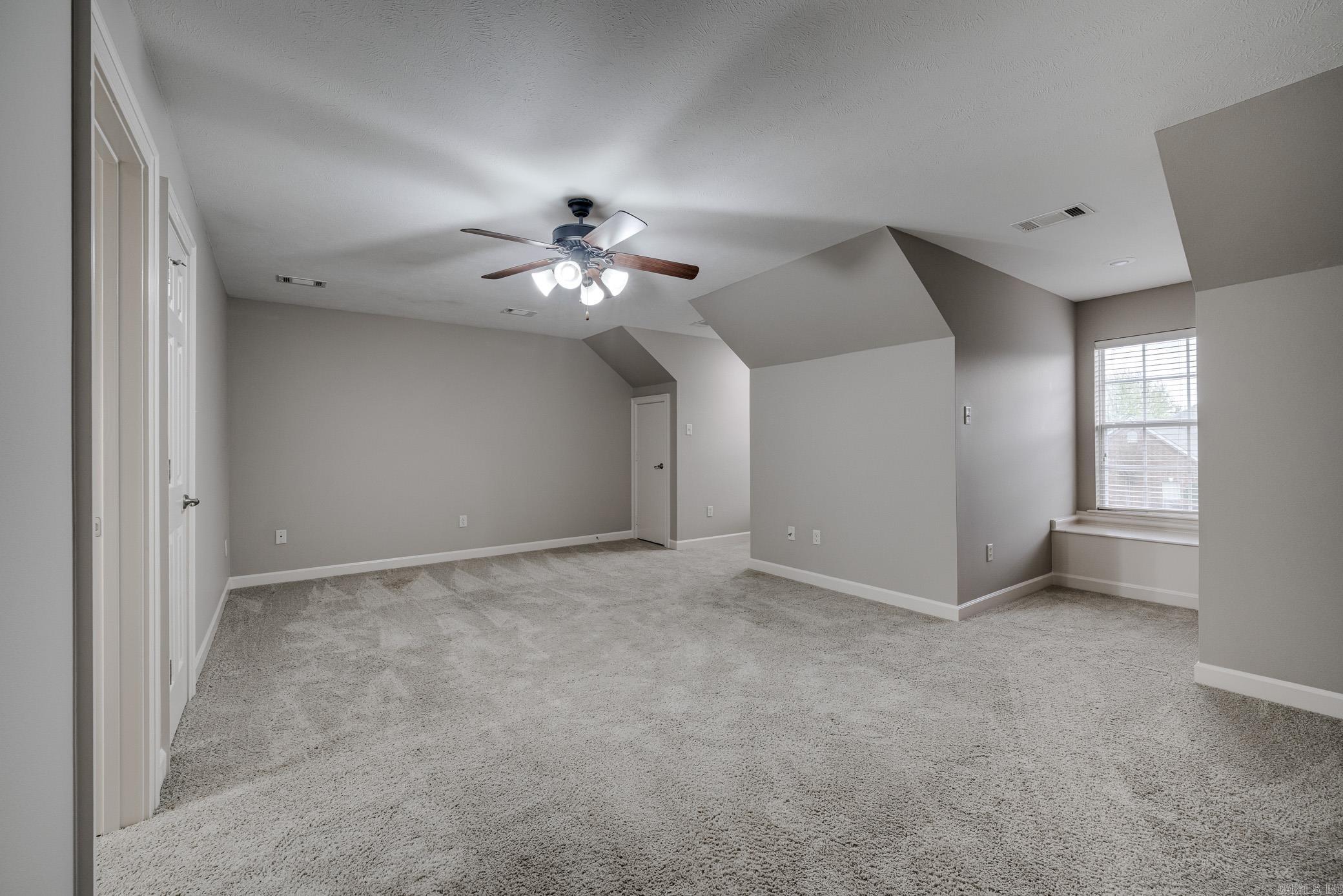 SOUTHWIND - Residential