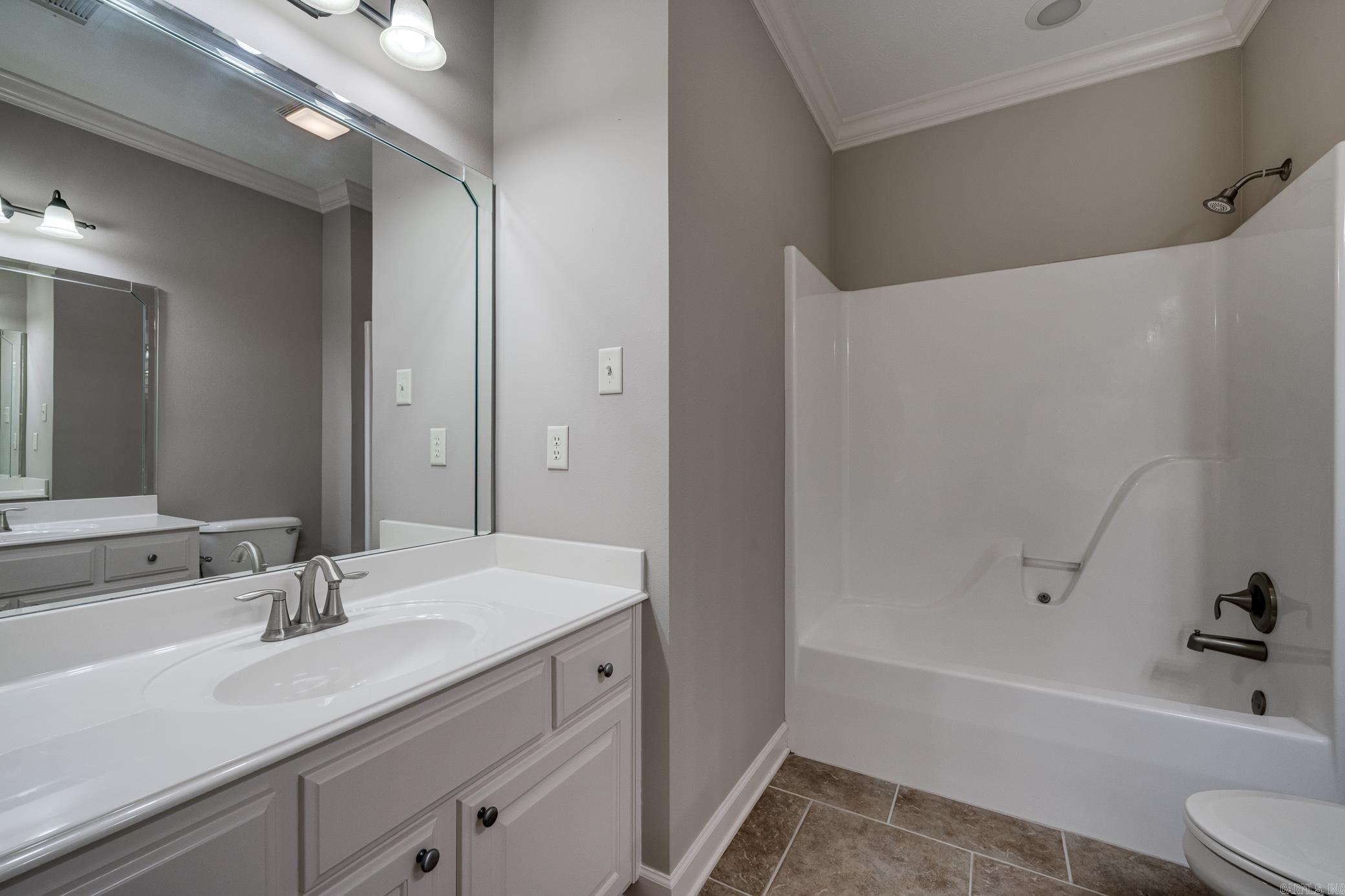 SOUTHWIND - Residential
