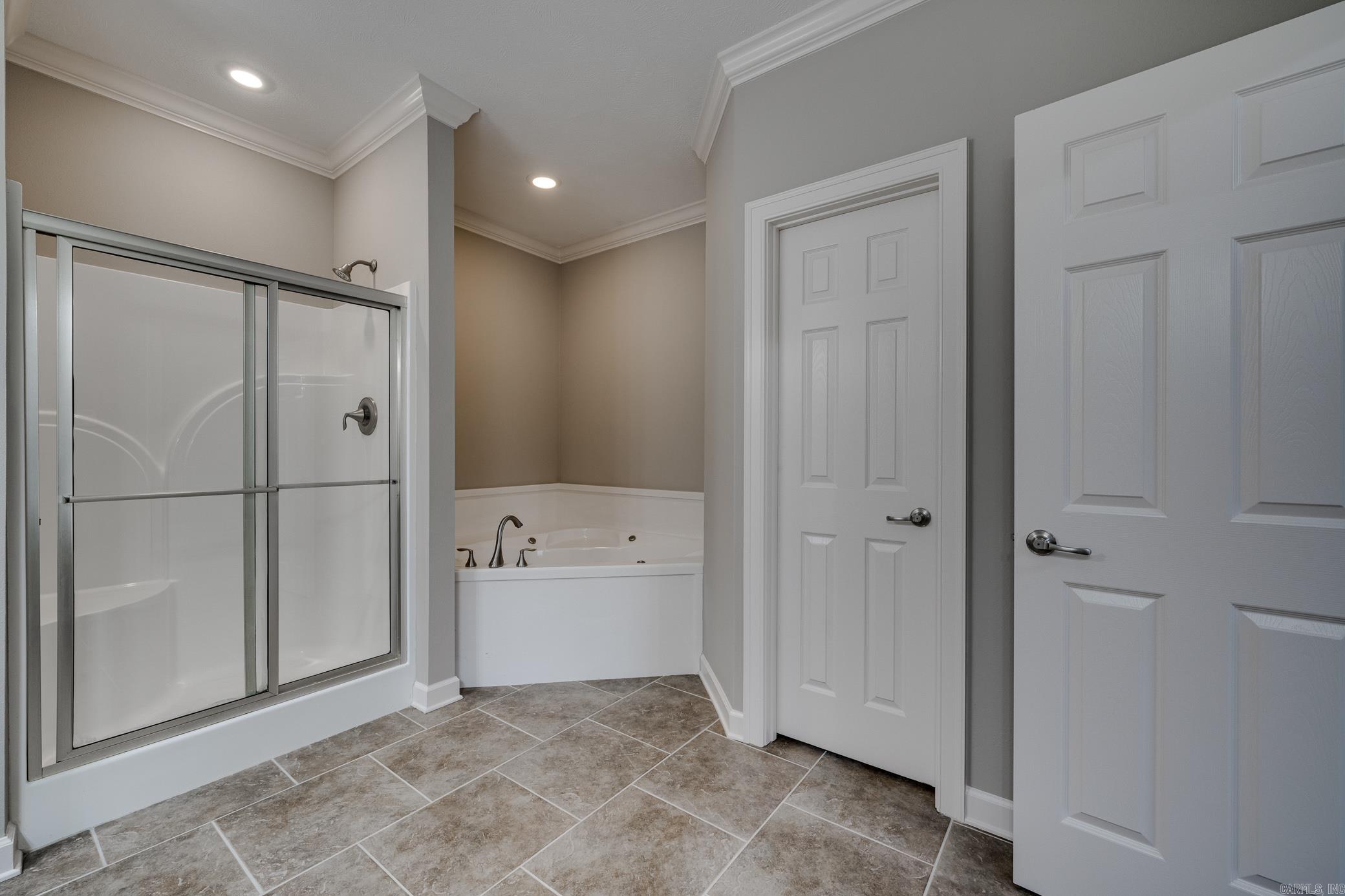SOUTHWIND - Residential