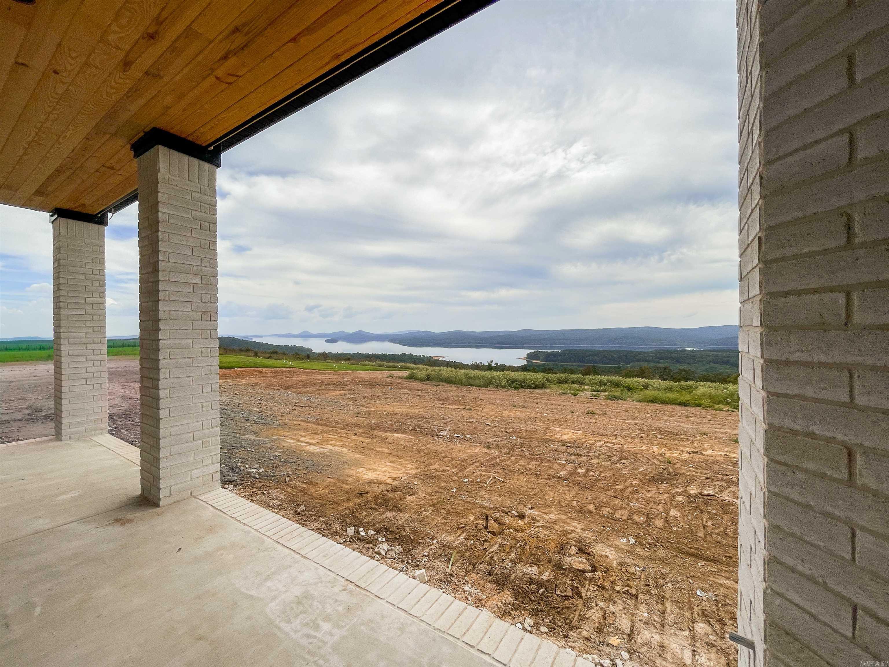 LAKEVIEW WEST - Residential