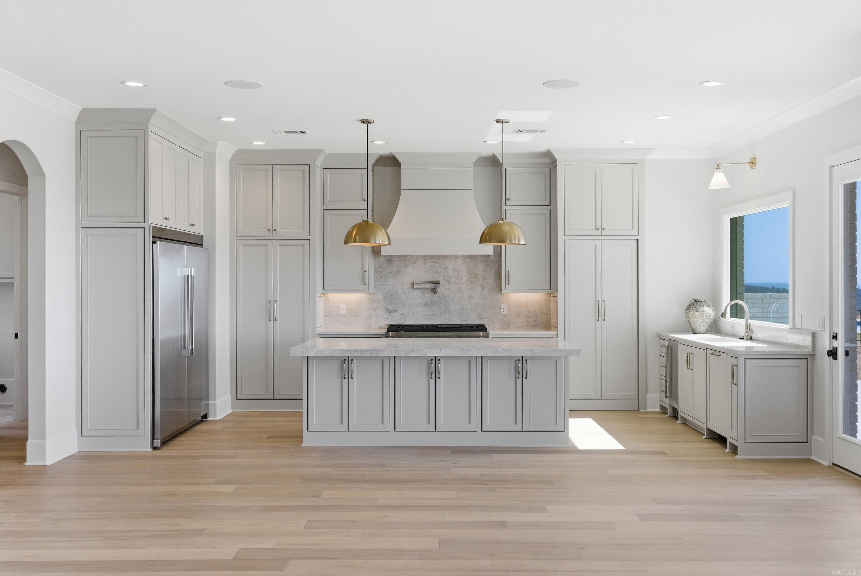 LAKEVIEW WEST - Residential