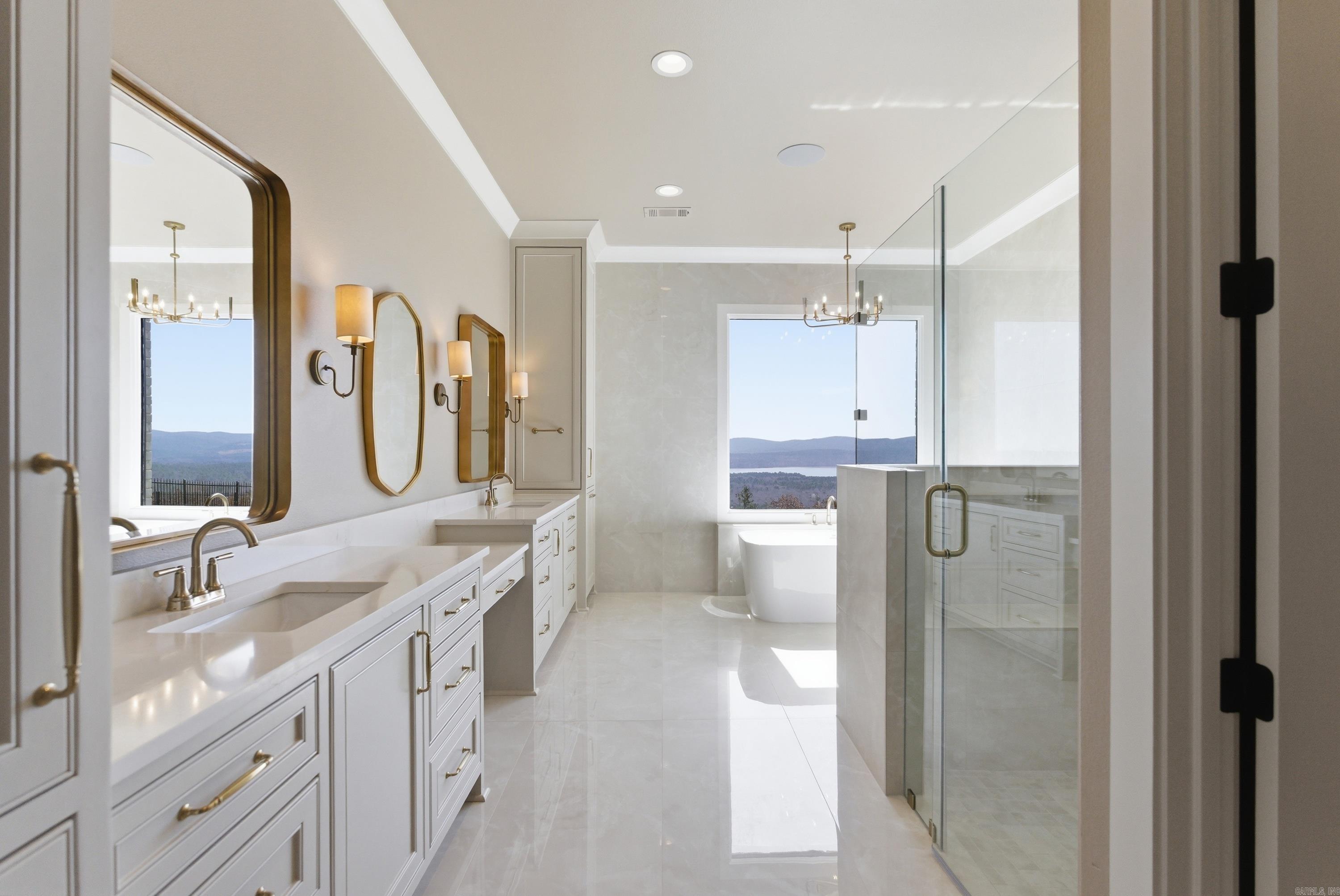 LAKEVIEW WEST - Residential