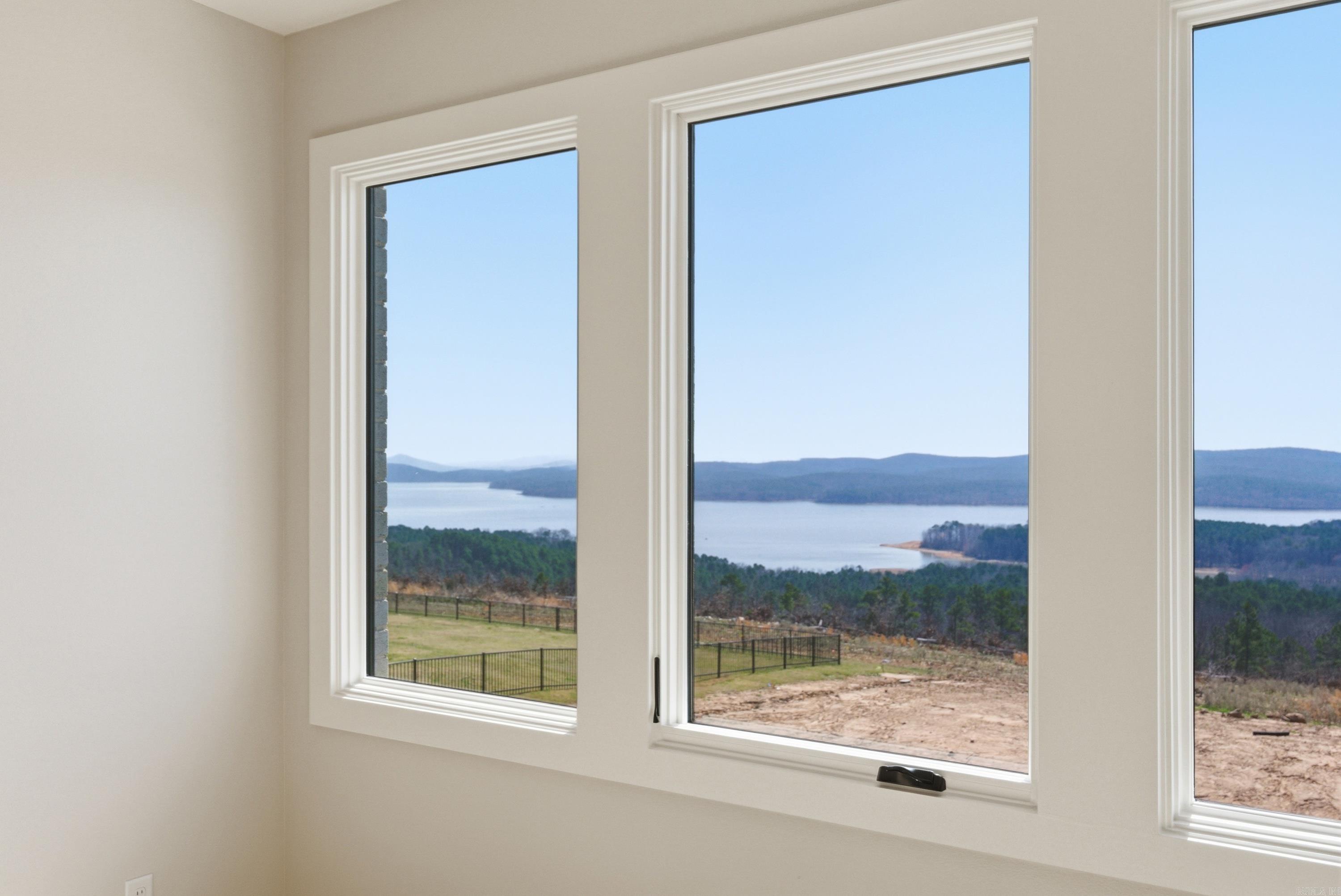 LAKEVIEW WEST - Residential