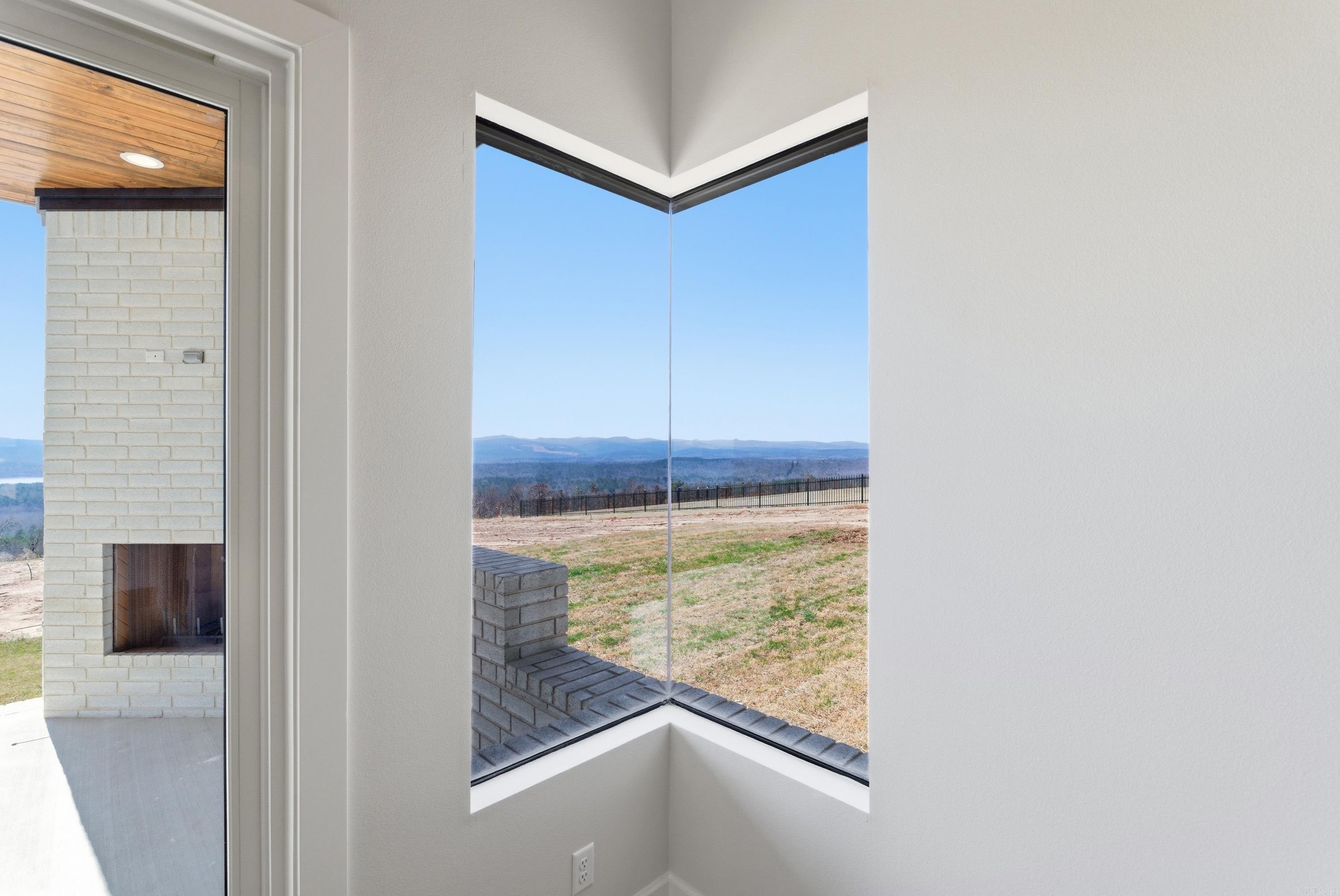 LAKEVIEW WEST - Residential