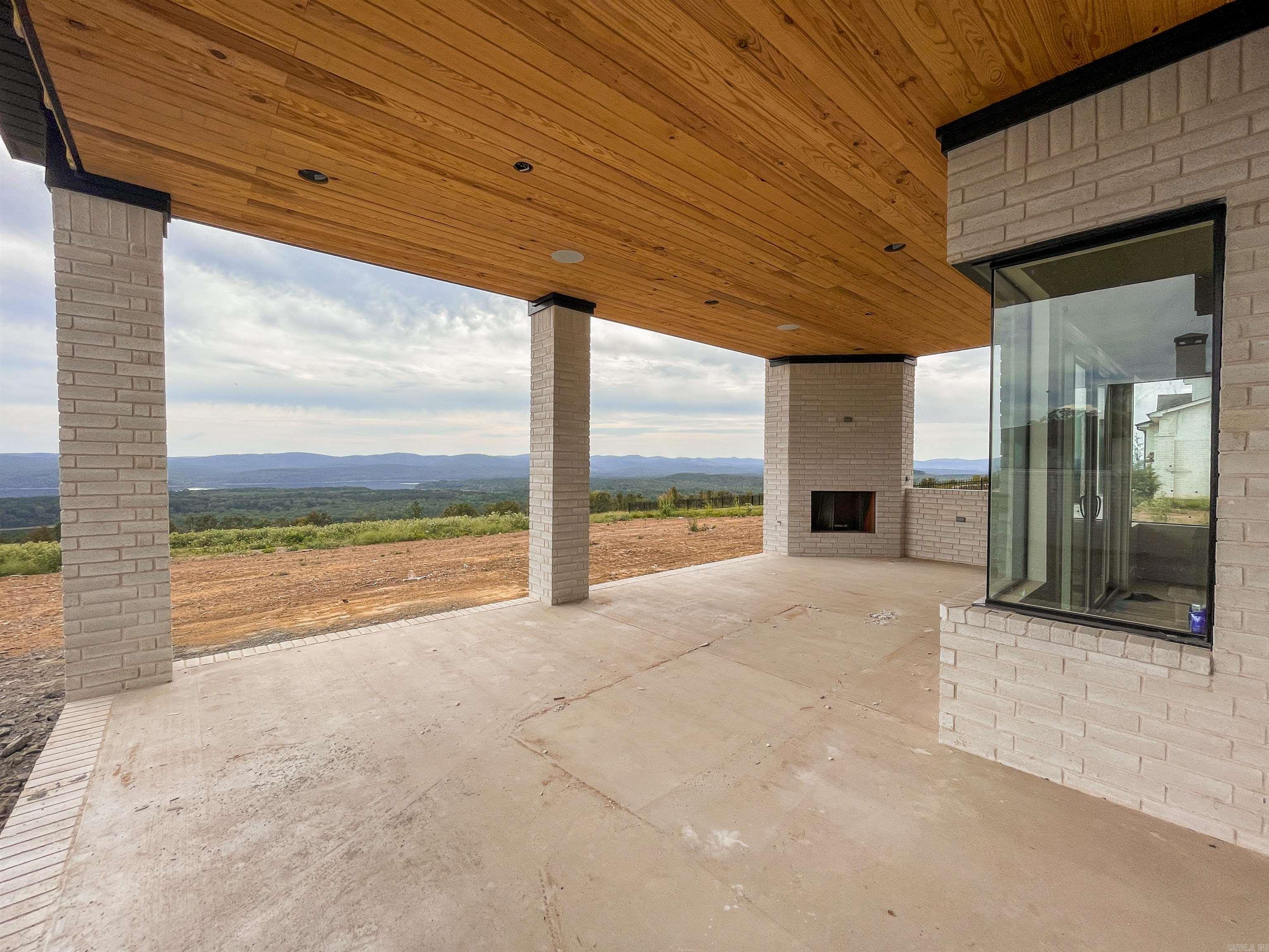 LAKEVIEW WEST - Residential