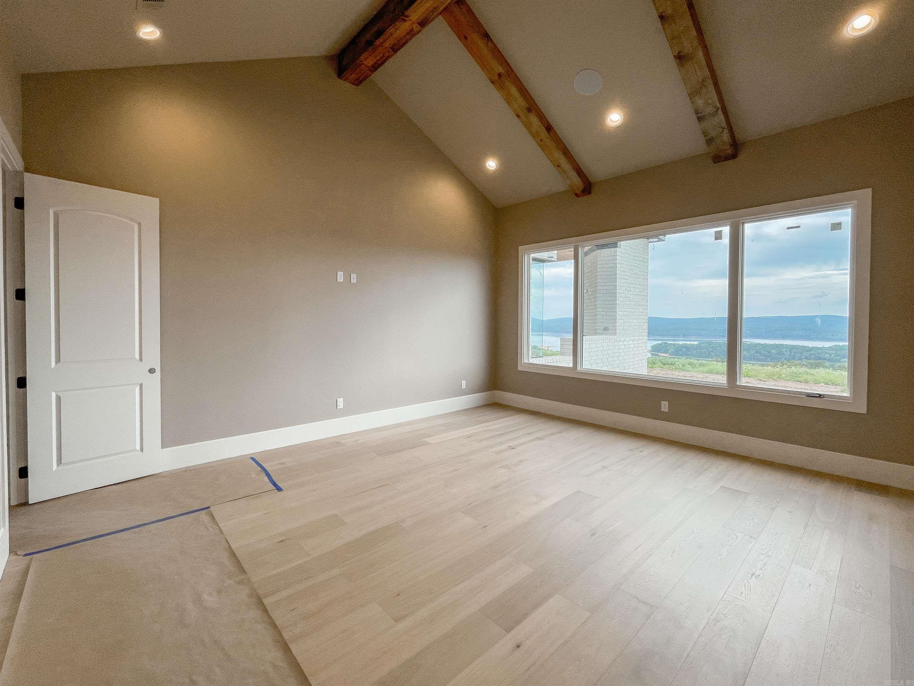 LAKEVIEW WEST - Residential