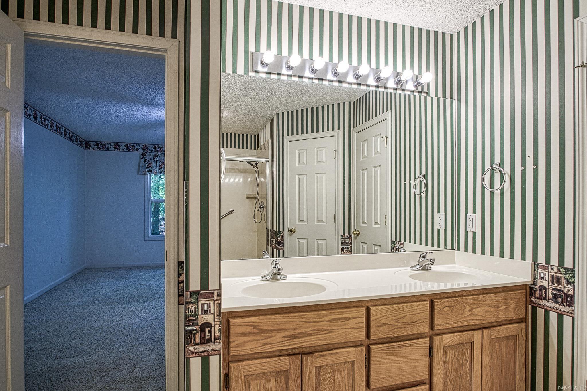 ZAFIRO - Residential