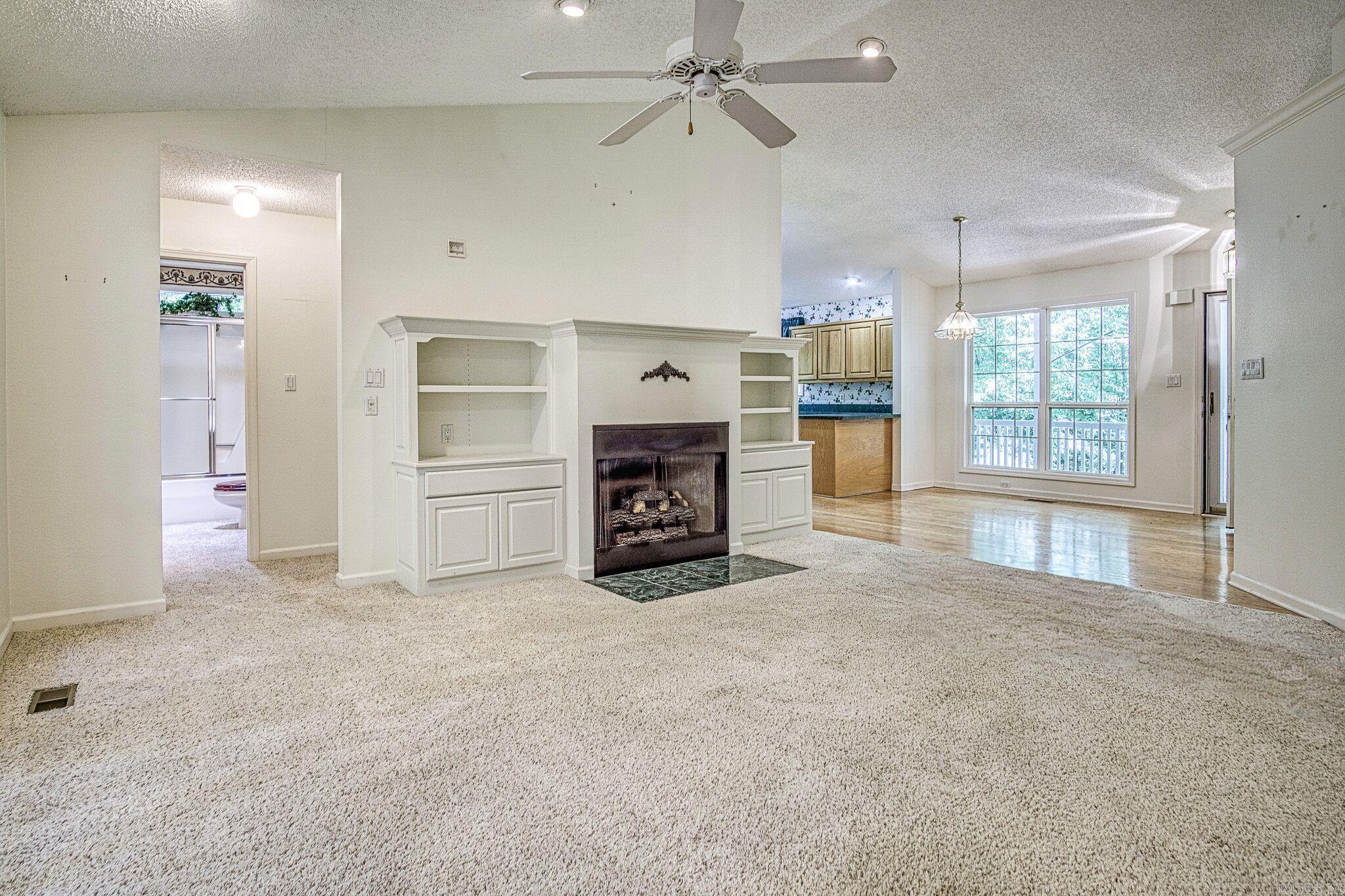 ZAFIRO - Residential