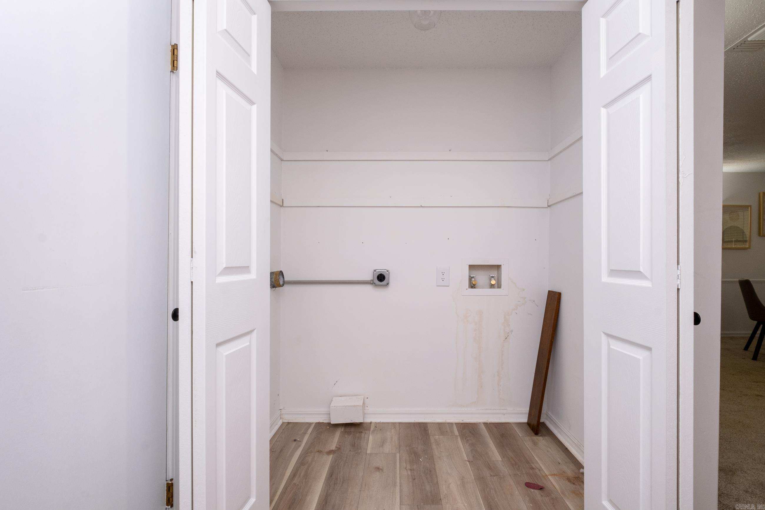 HOLLENBERG - Residential