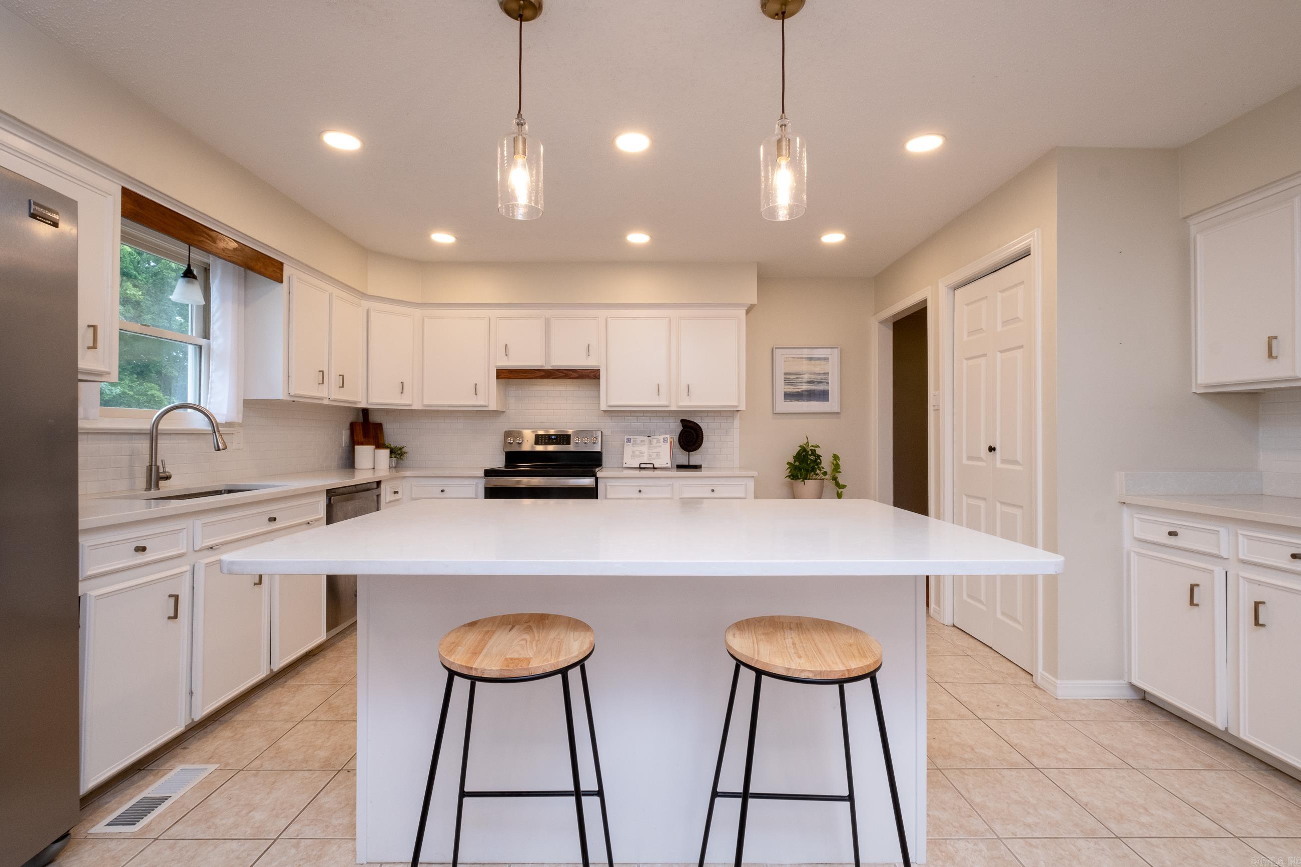 HOLLENBERG - Residential