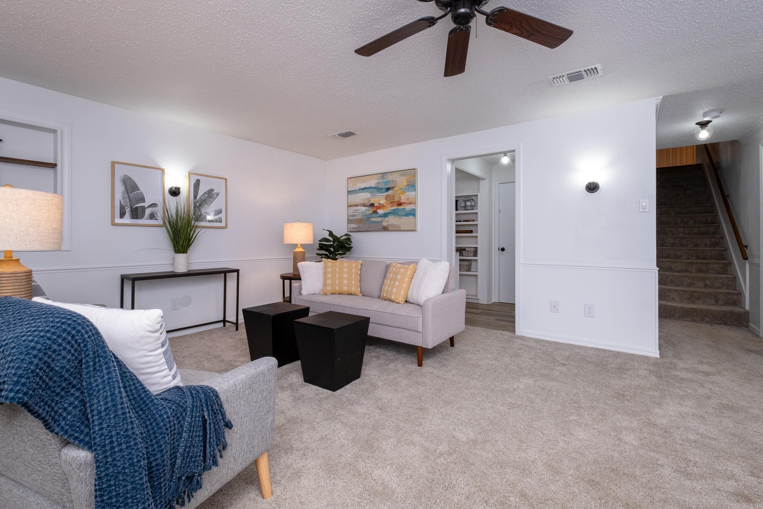 HOLLENBERG - Residential