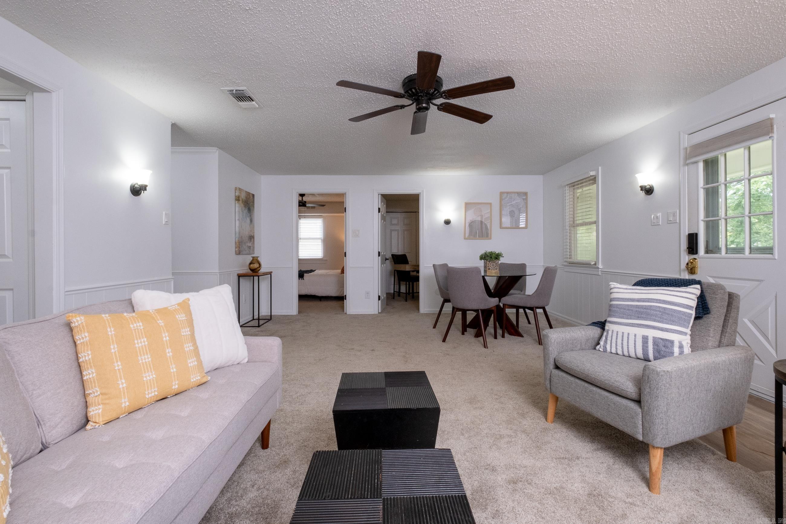 HOLLENBERG - Residential