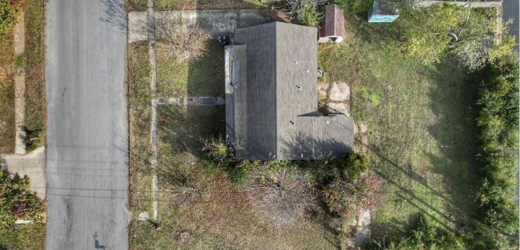 BELLE MEADE ADDN - Commercial Sale