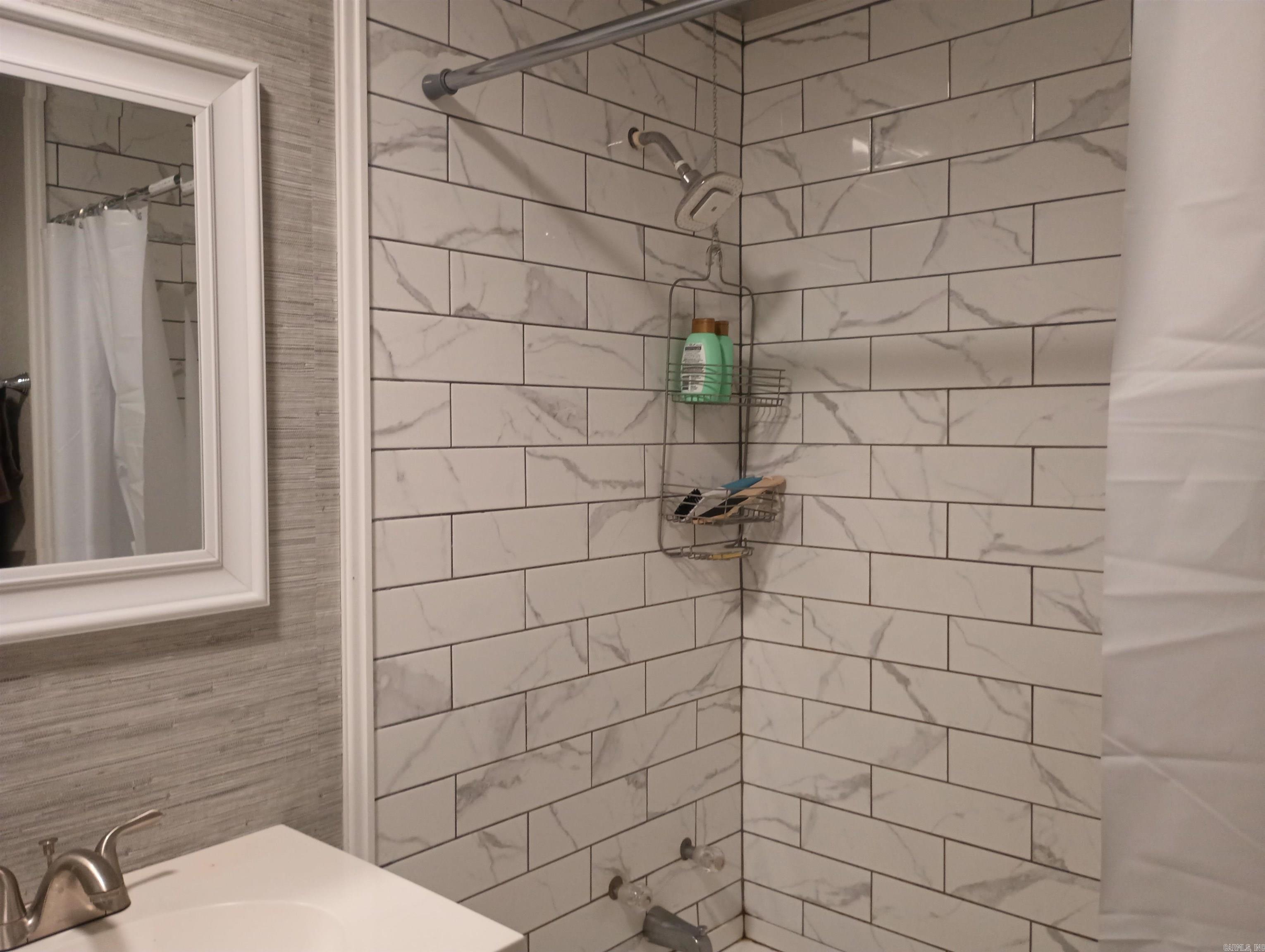 WEST END - Residential