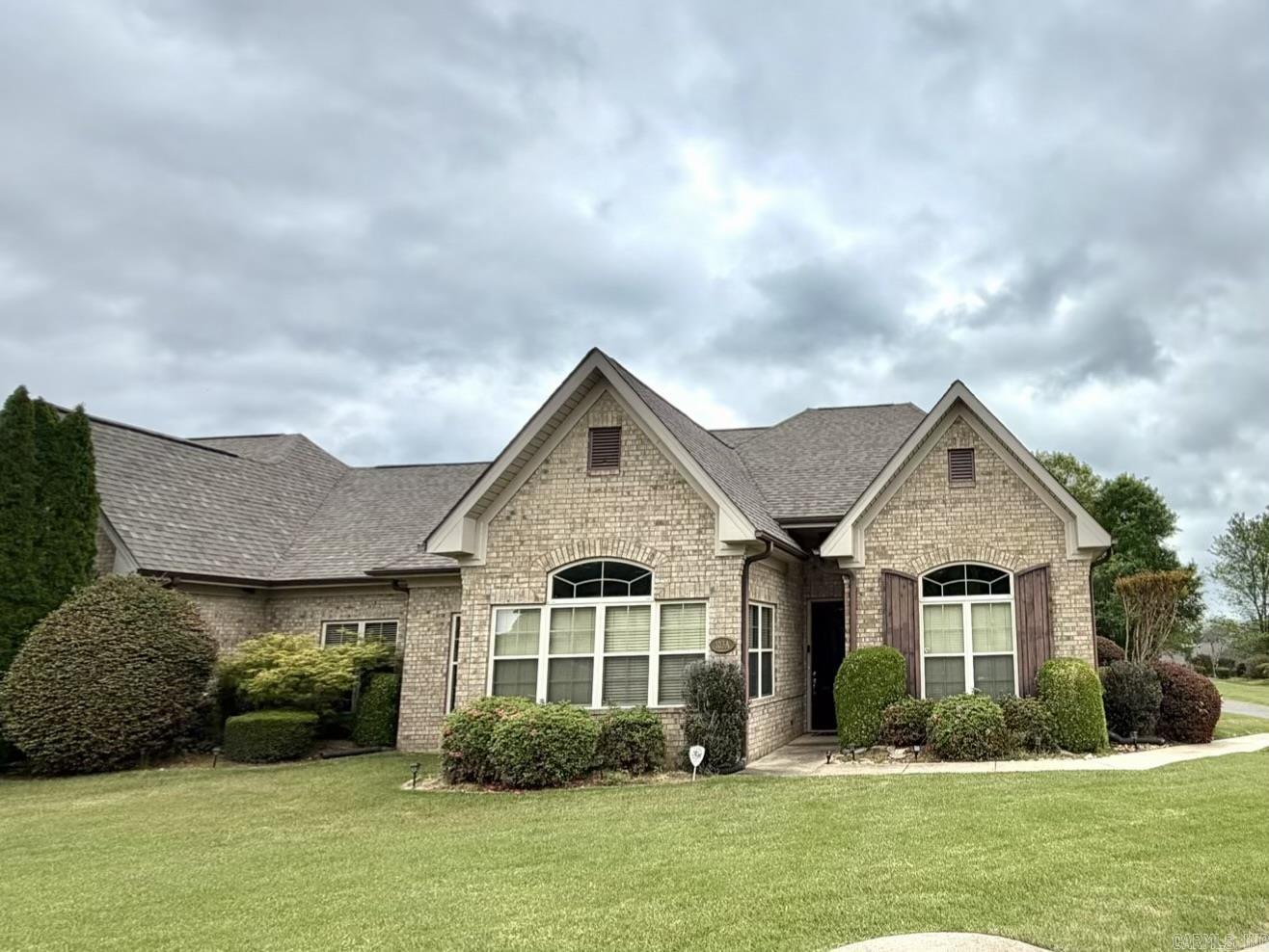 Legends - Residential