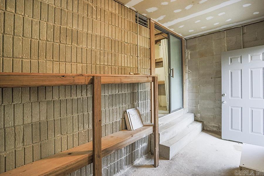 Forest Heights Condo - Residential