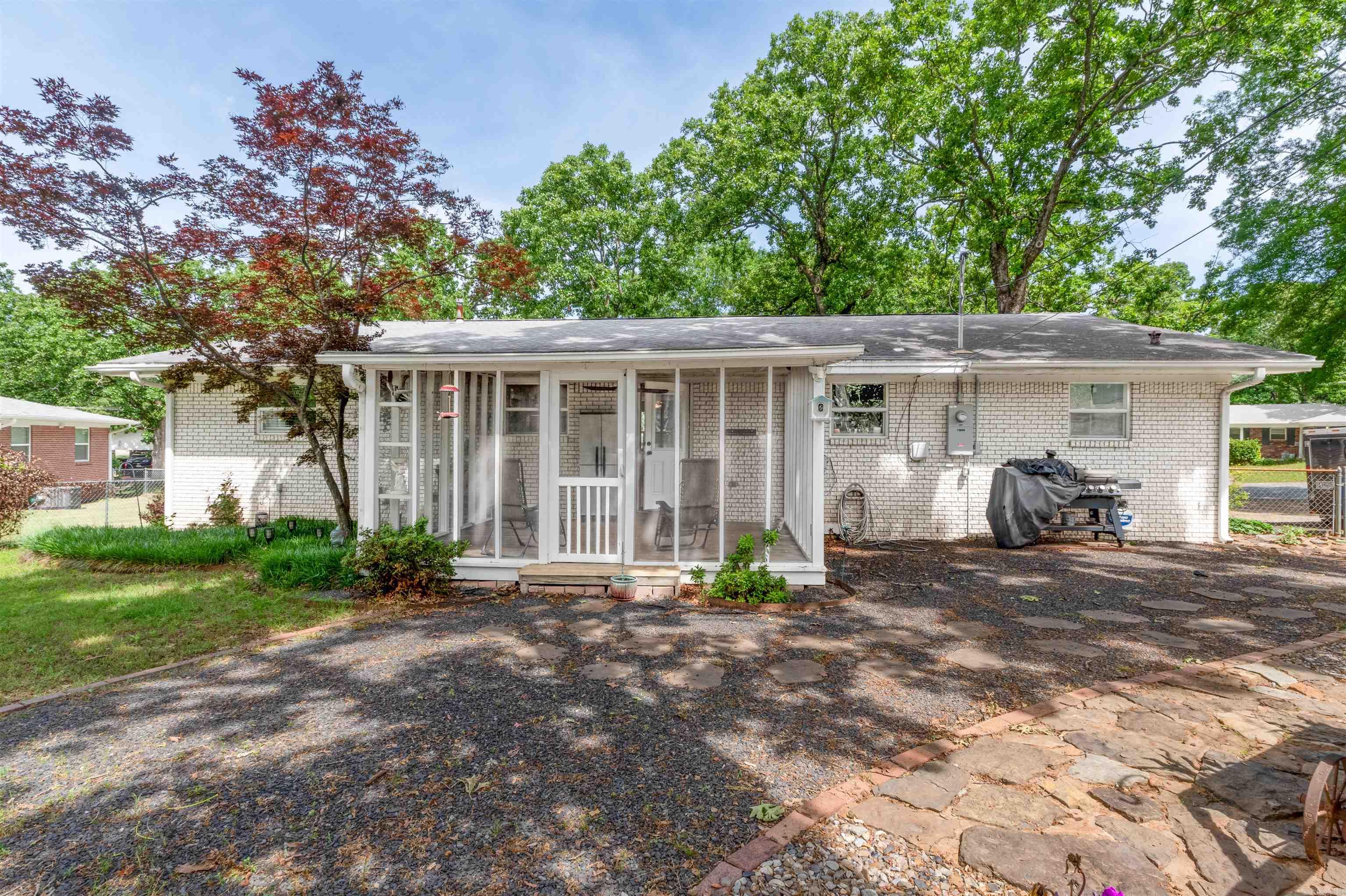 INDIAN HILLS - Residential