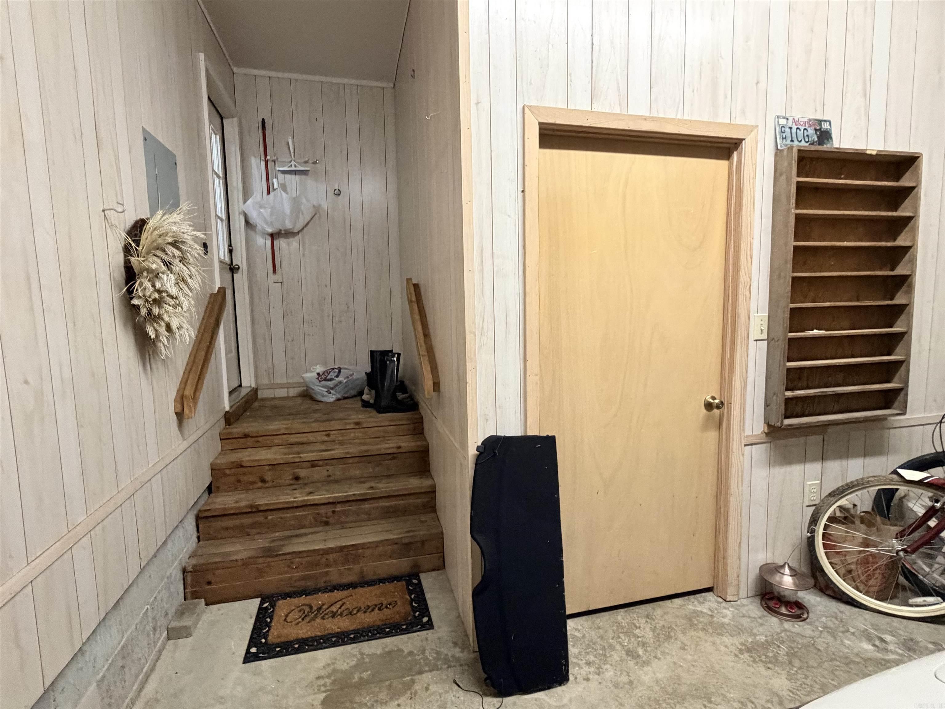 RIVER OAKS COMMONS - Residential