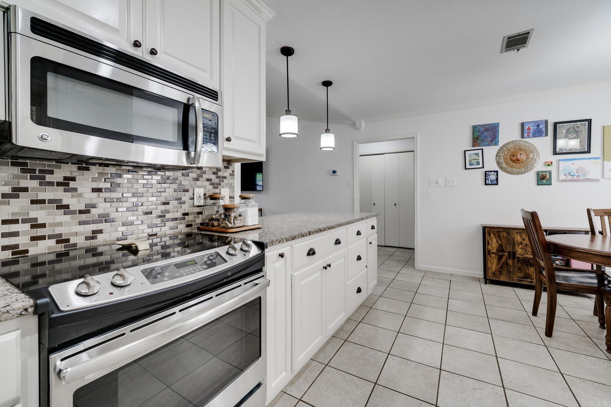 BAINBRIDGE - Residential