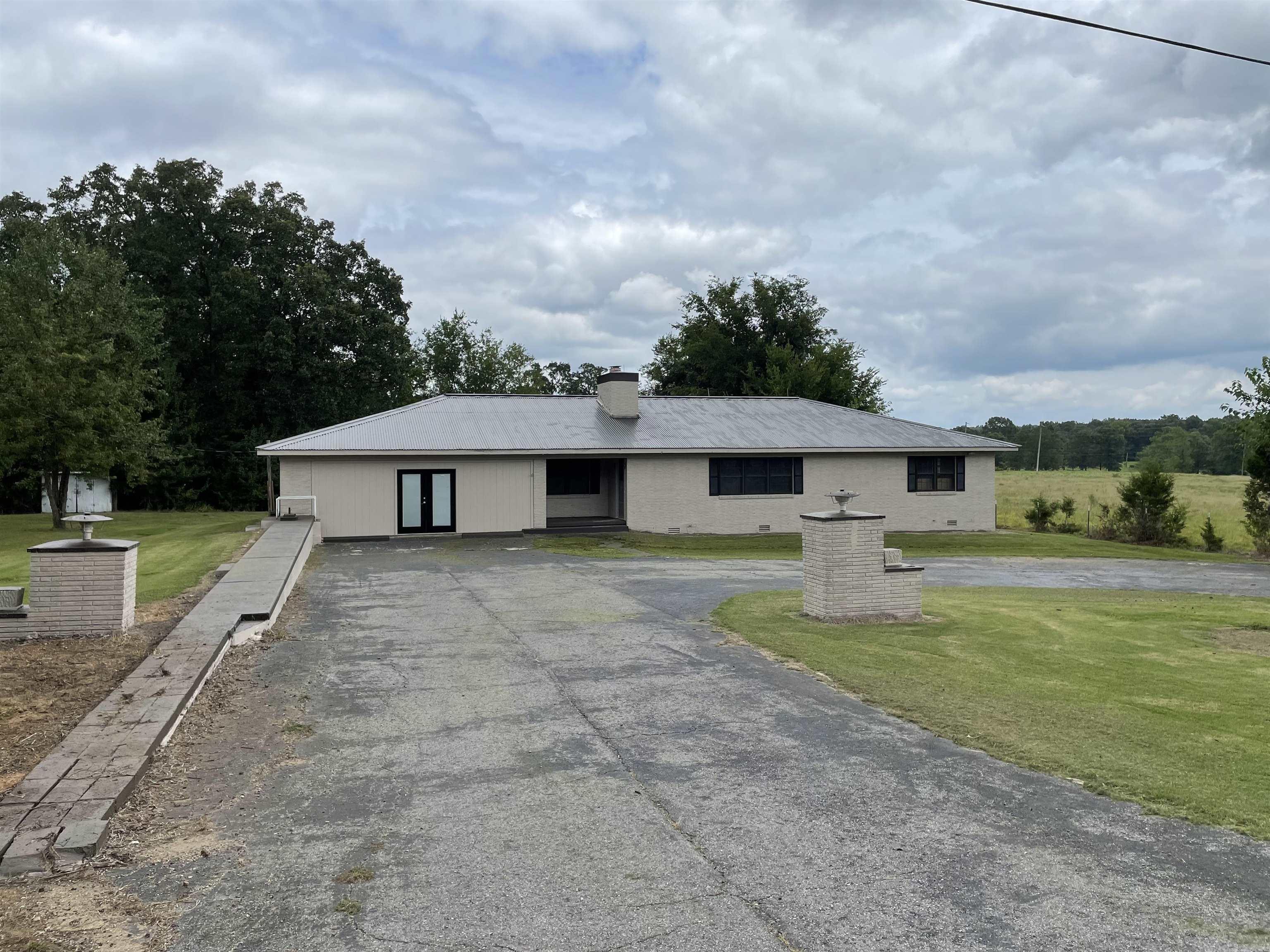 Metes & Bounds - Residential Lease