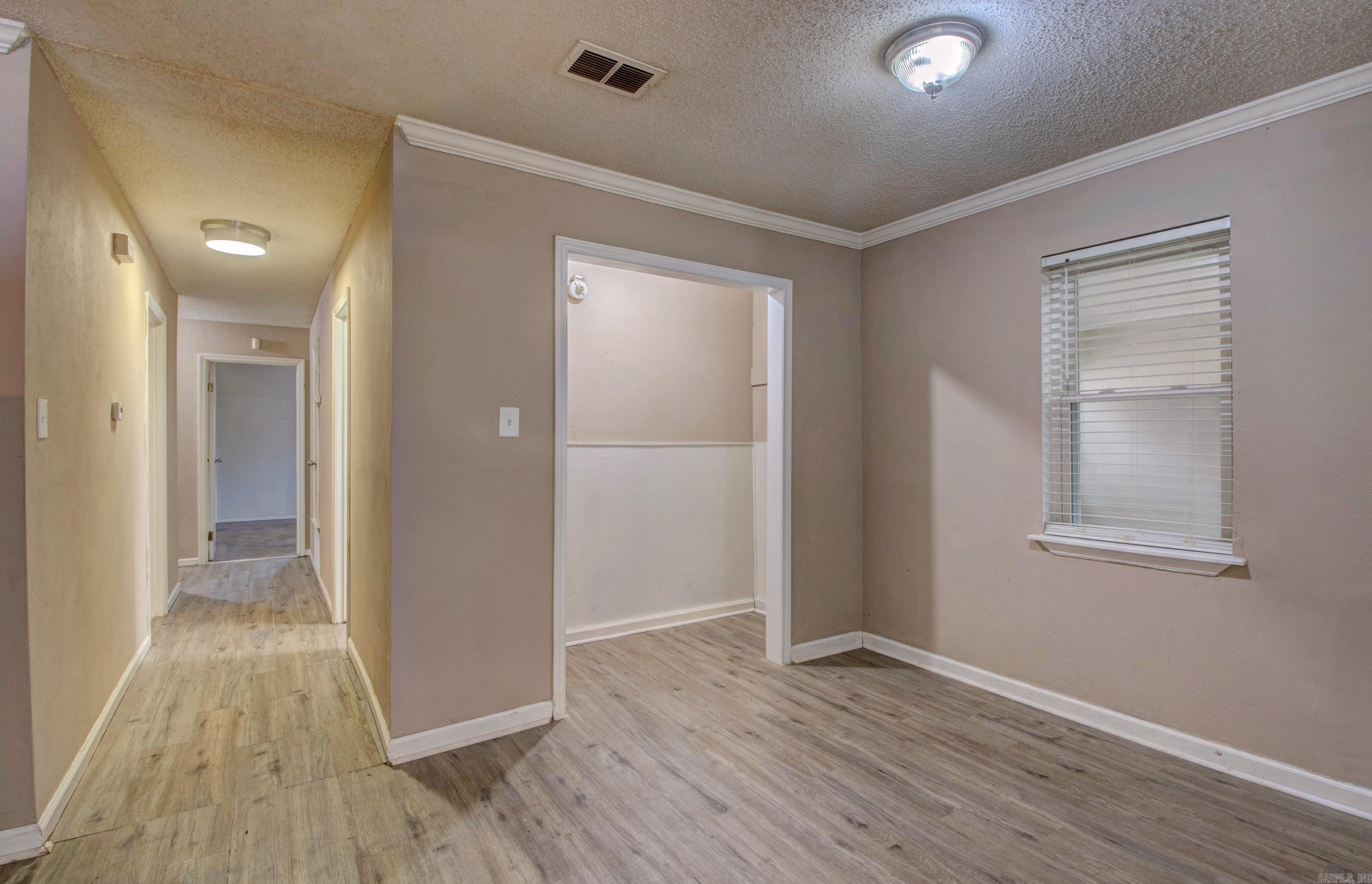 KELLOGG LAKE EST - Residential