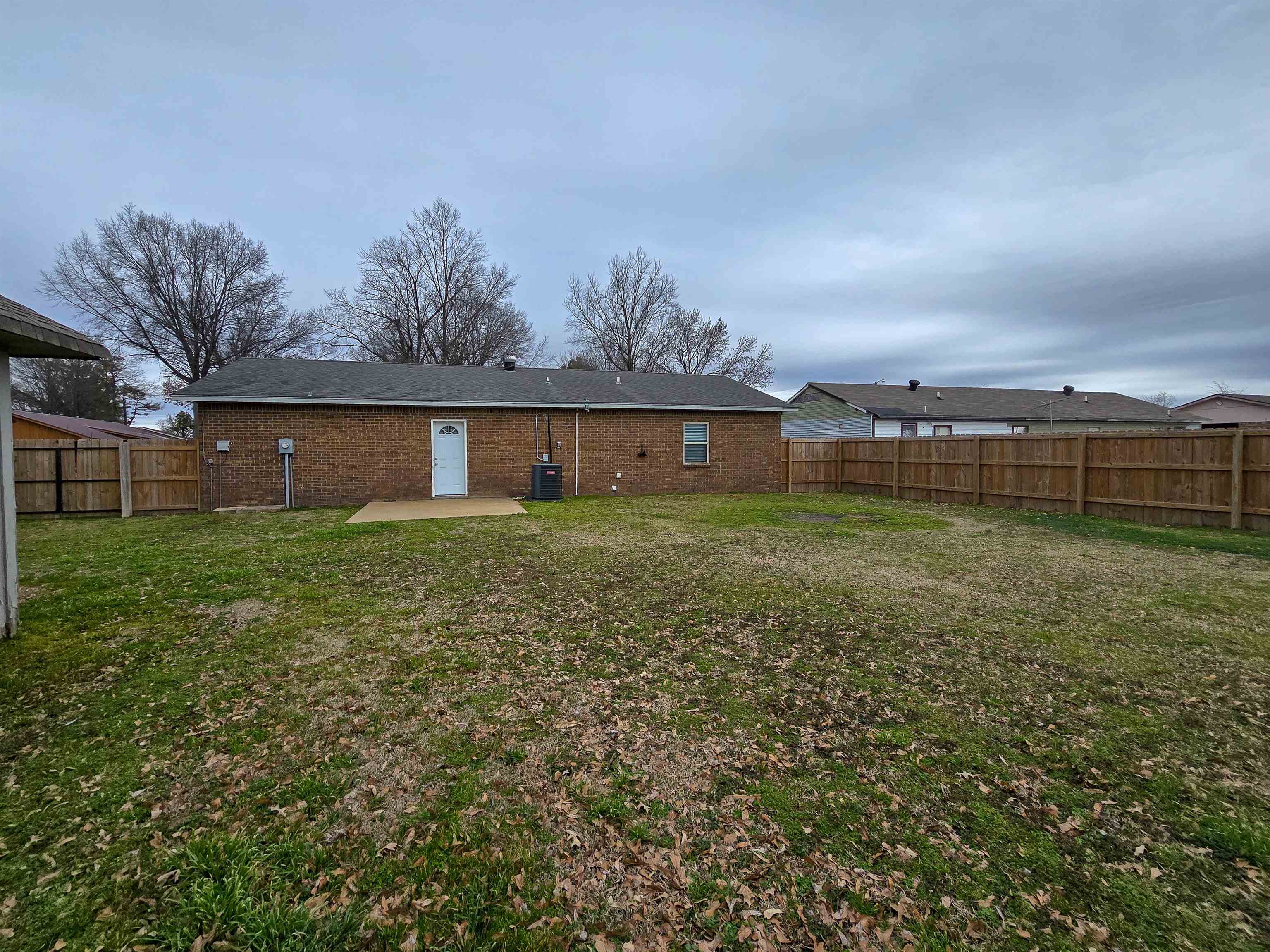 WILLOW OAKS - Residential