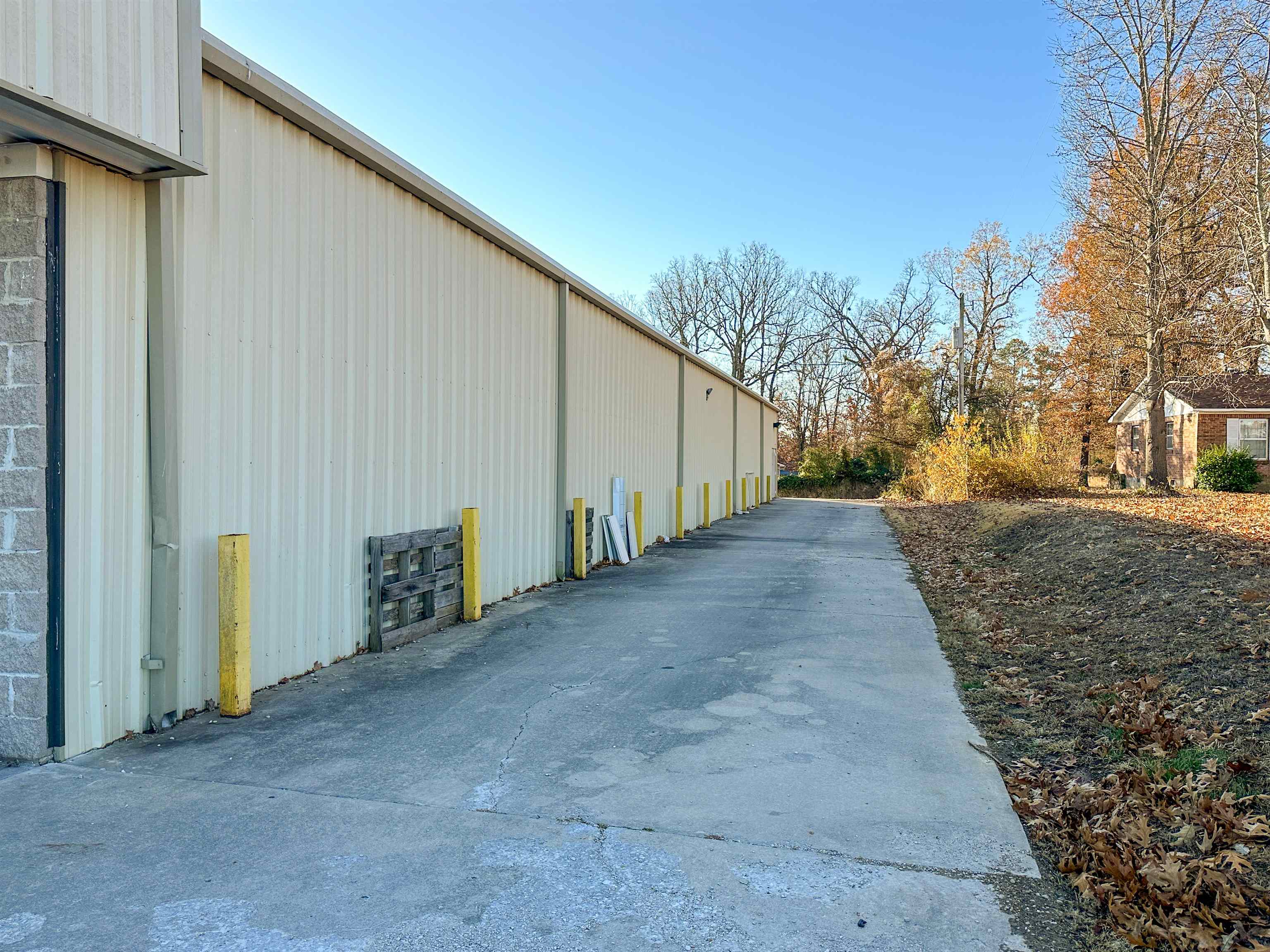 Metes & Bounds - Commercial Sale