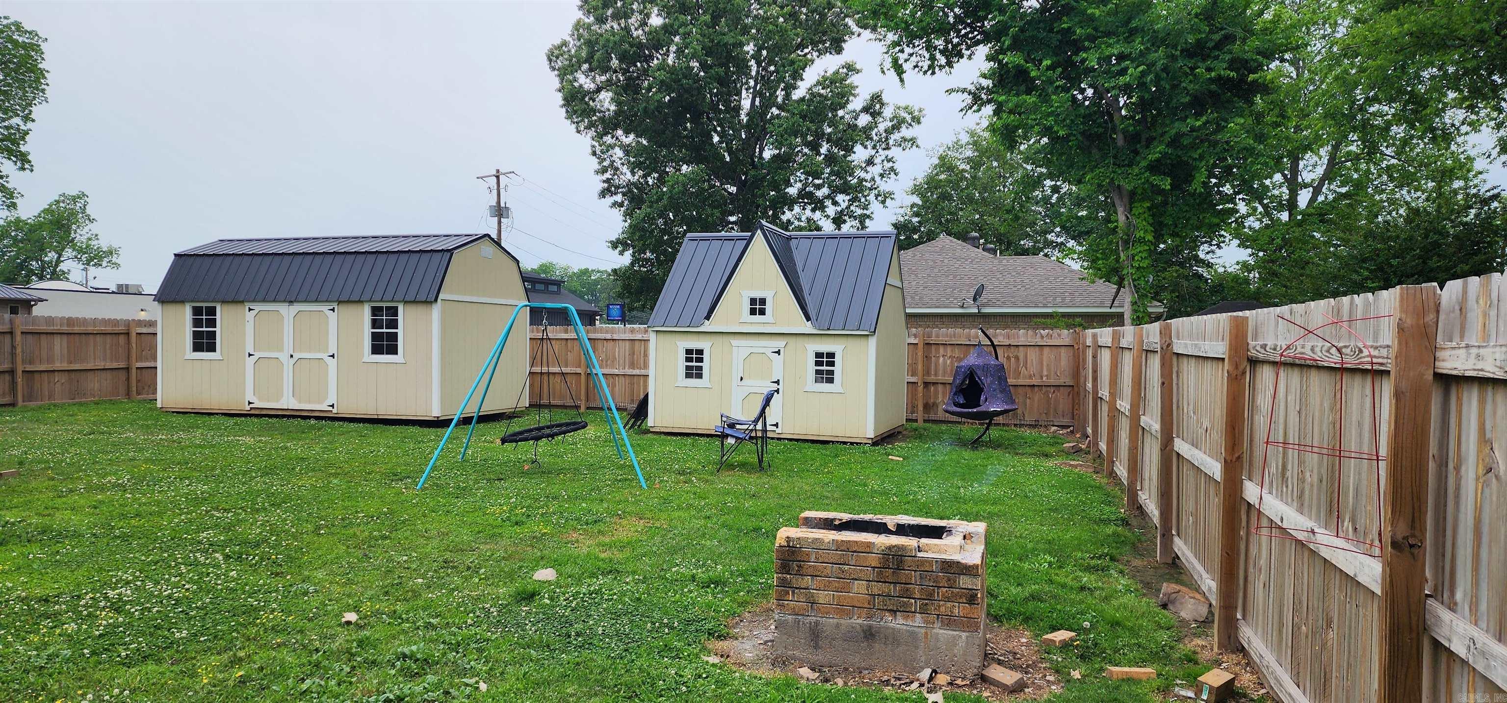 ROBERTSONS SUBDIVISION - Residential
