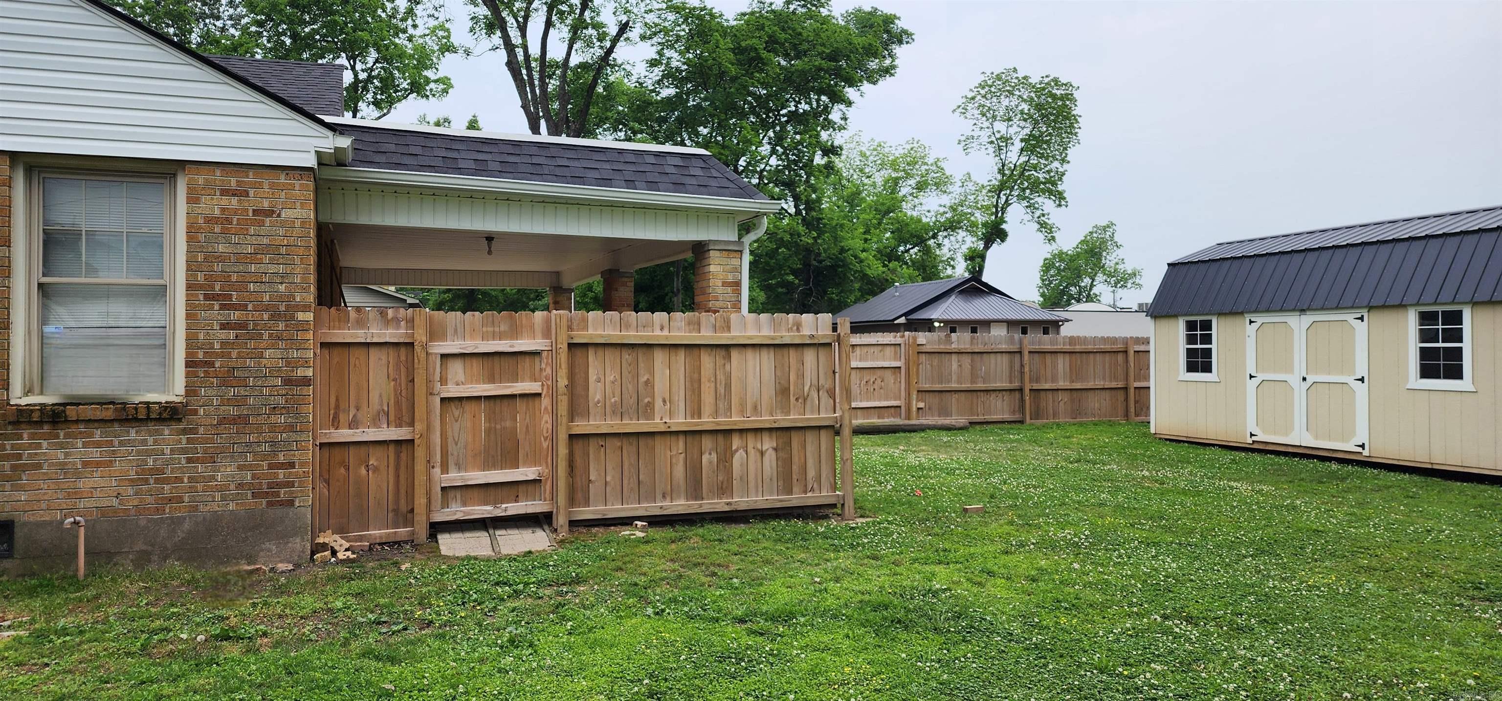 ROBERTSONS SUBDIVISION - Residential
