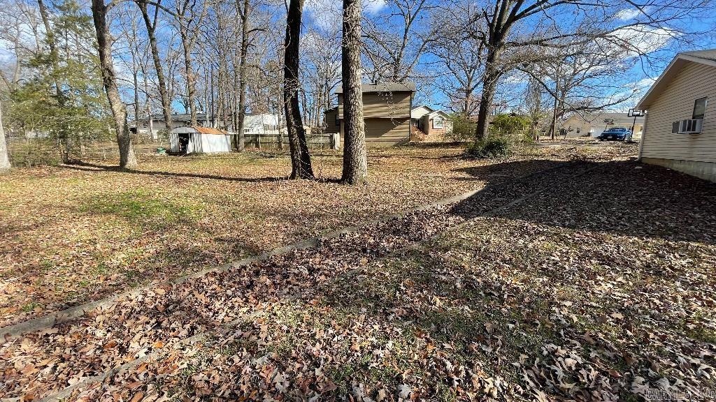 Shady Oaks - Land