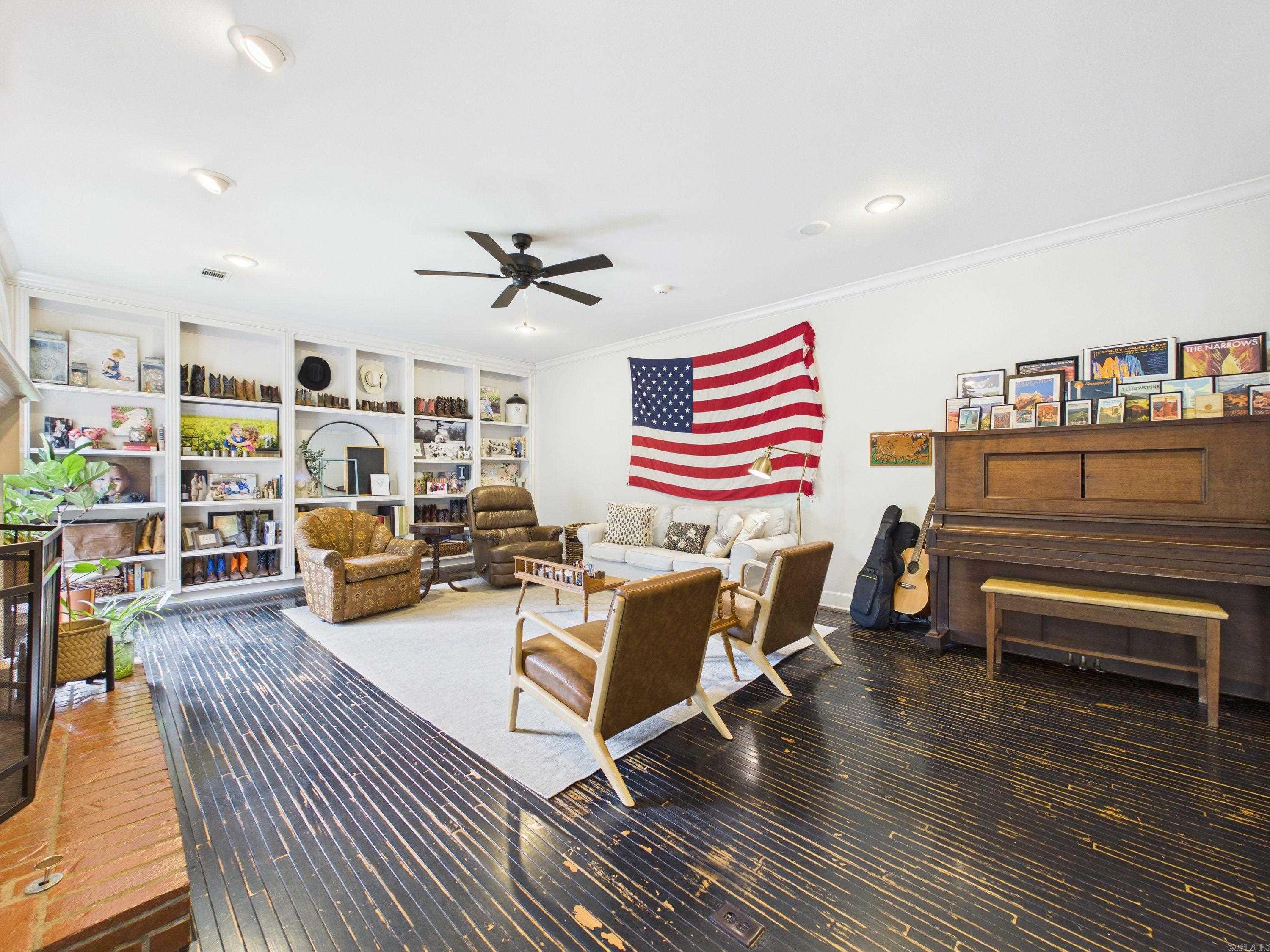 COUNTRY CLUB ADD (SEARCY) - Residential