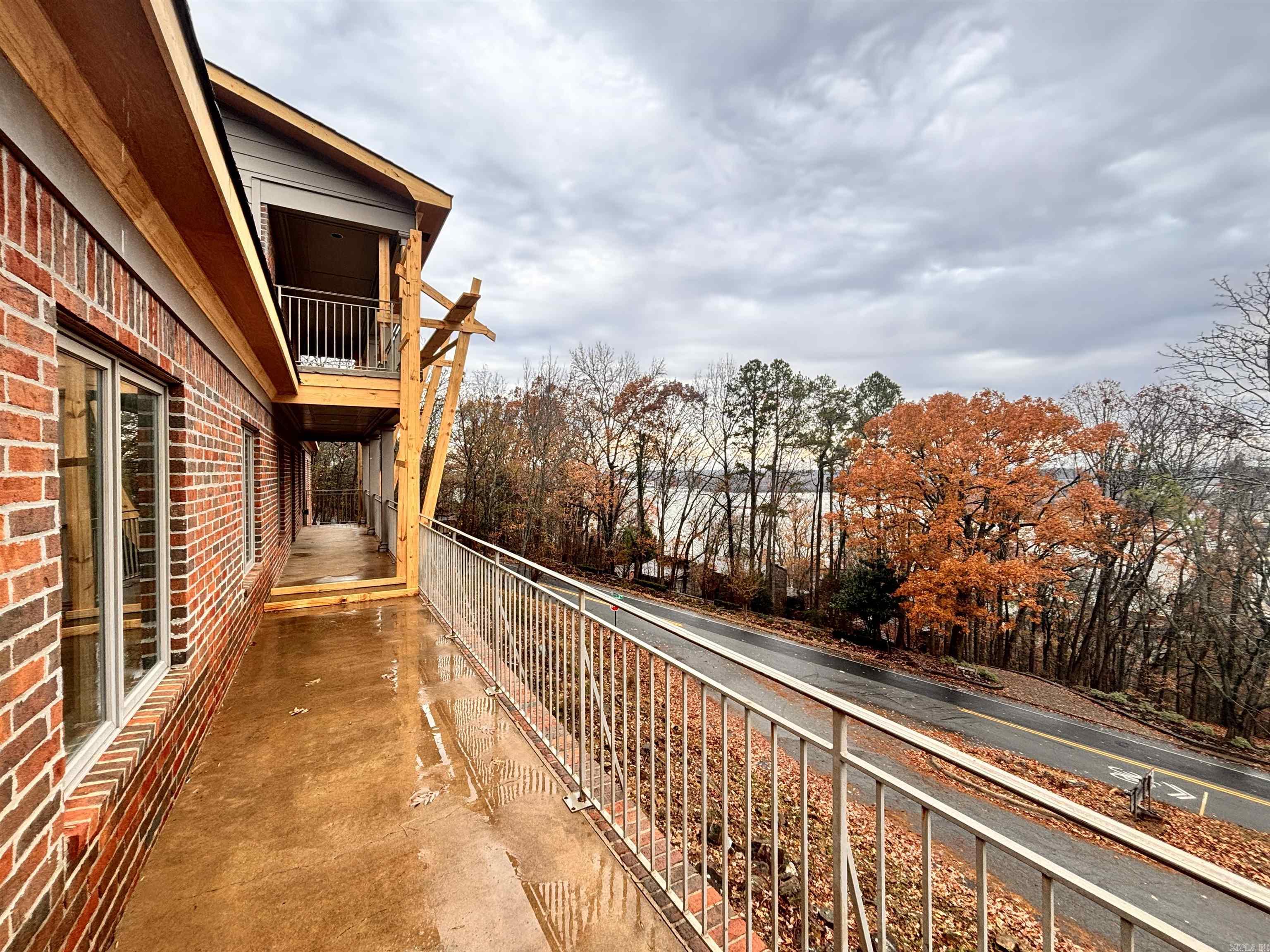 OVERLOOK PARK - Residential