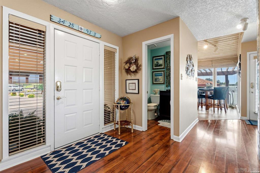 Farr Shores - Residential